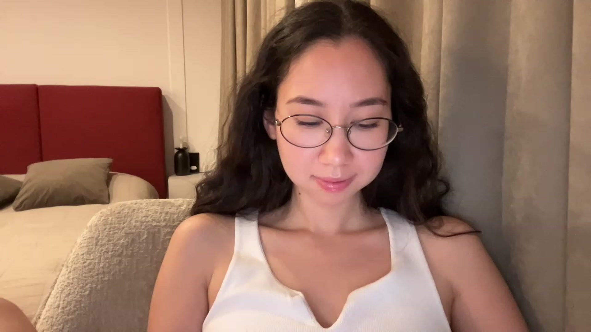 Gallery image thumbnail from cute_asian69's myfreecams stream on, 03/23/2023, 22:28 image 8 of 20