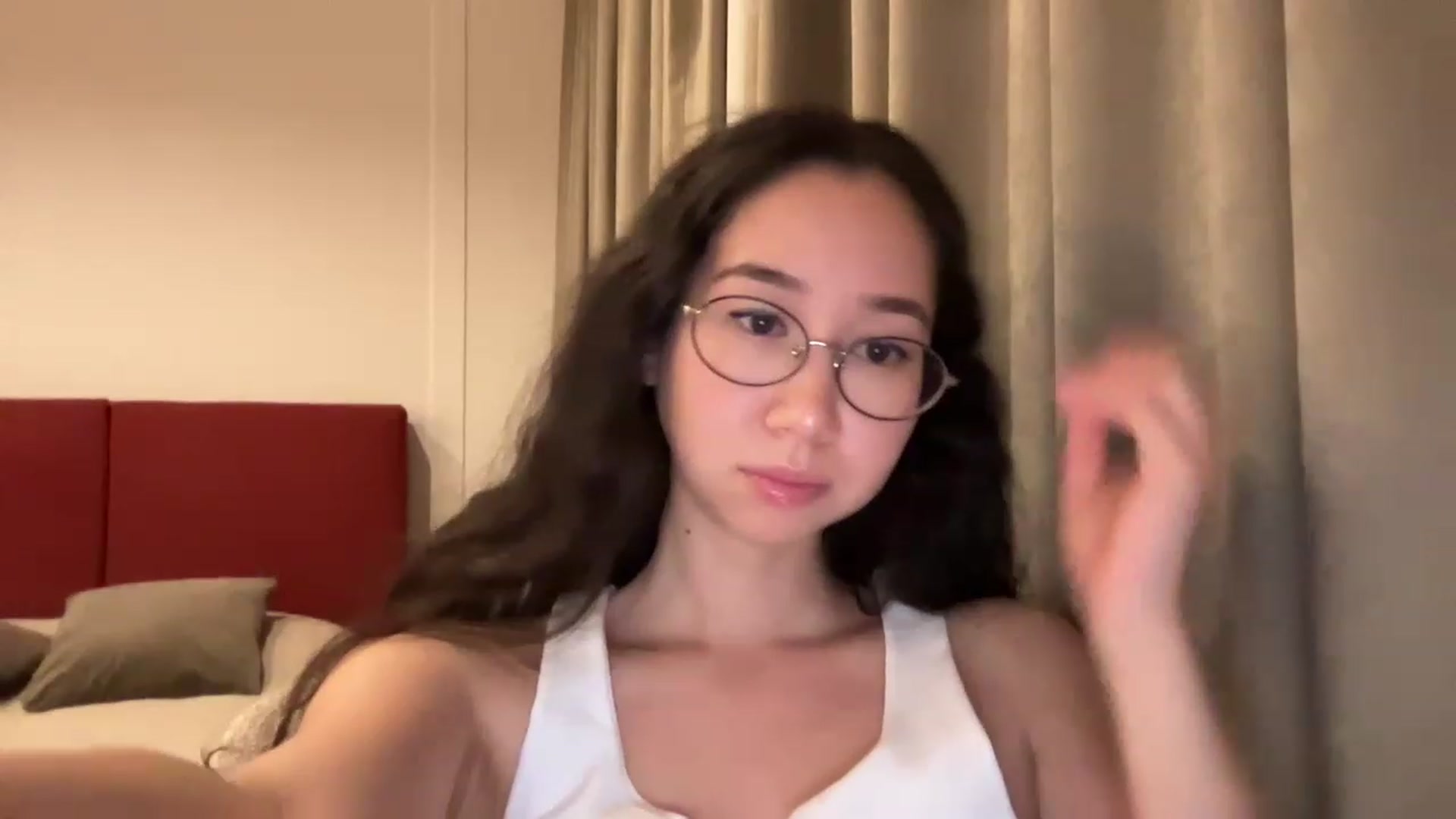 Gallery image thumbnail from cute_asian69's myfreecams stream on, 03/23/2023, 22:28 image 7 of 20