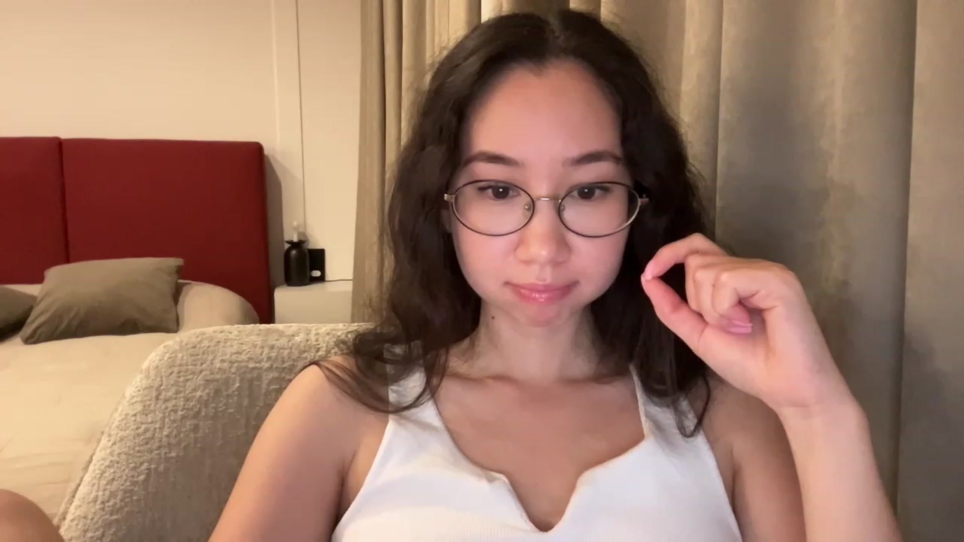 Gallery image thumbnail from cute_asian69's myfreecams stream on, 03/23/2023, 22:28 image 10 of 20