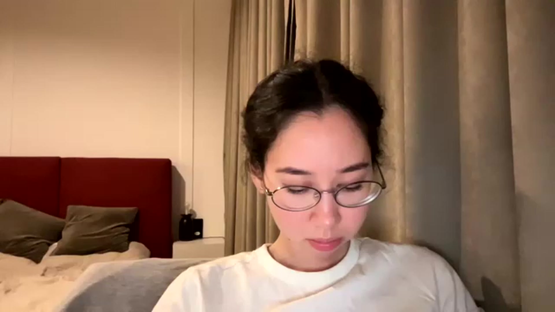 Gallery image thumbnail from cute_asian69's myfreecams stream on, 03/24/2023, 19:53 image 17 of 20