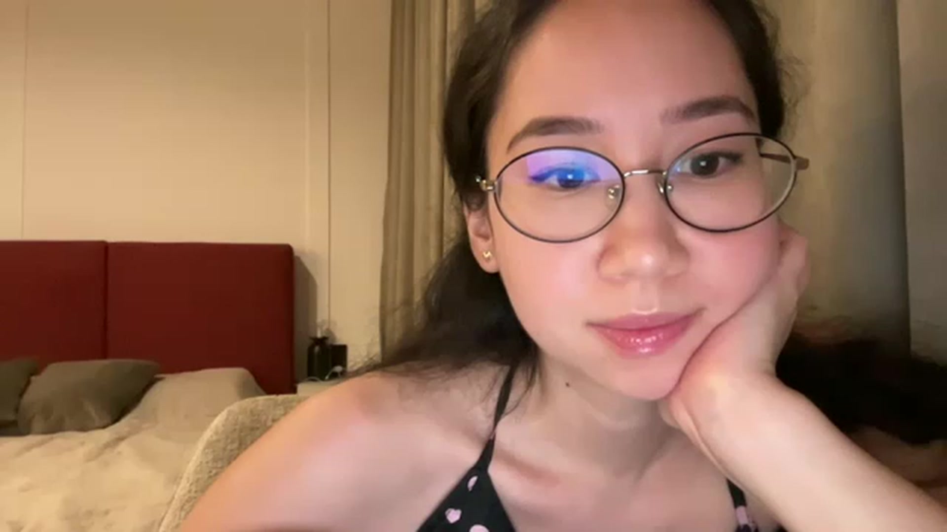 Gallery image thumbnail from cute_asian69's myfreecams stream on, 03/26/2023, 21:51 image 4 of 20