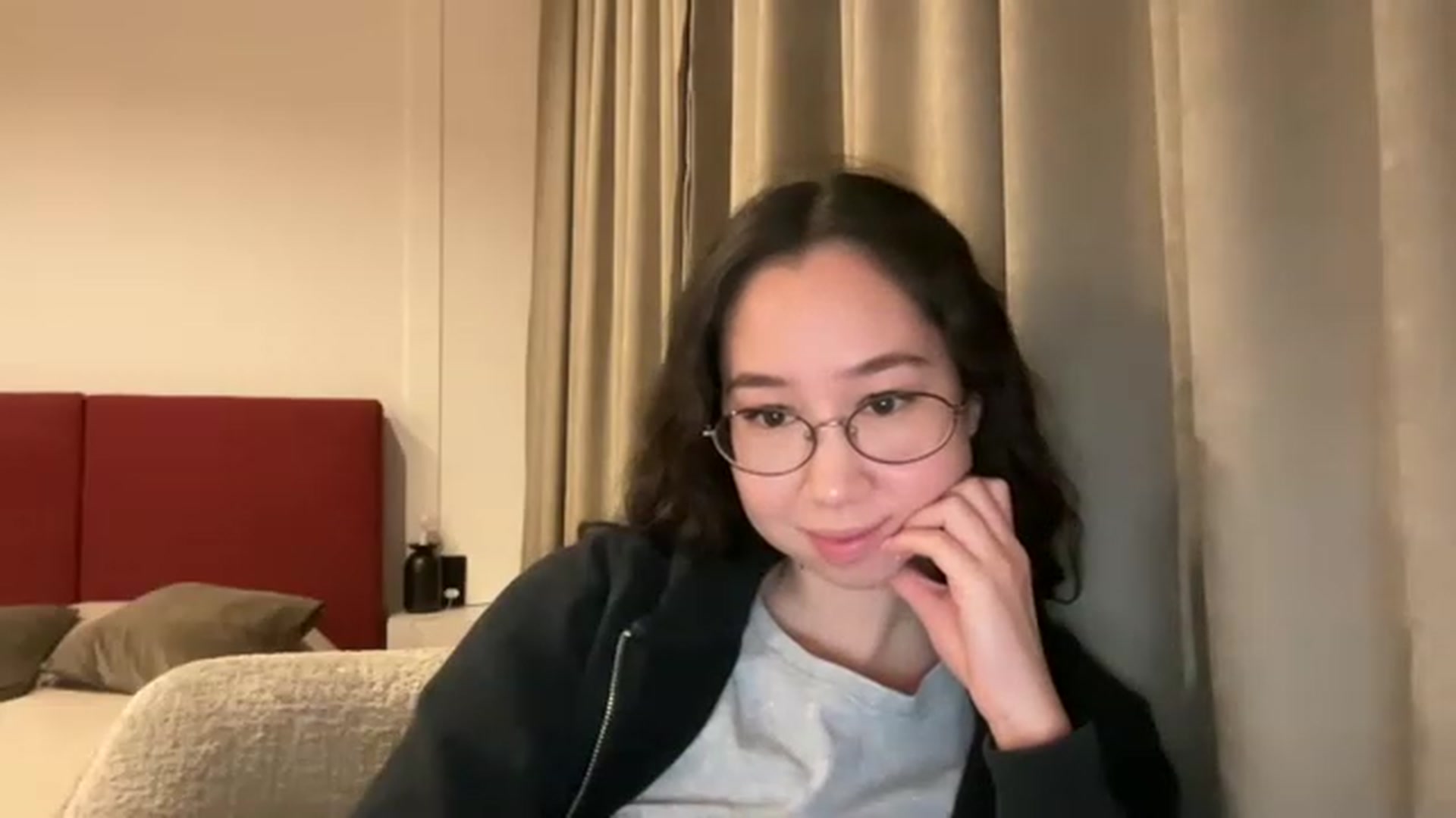Gallery image thumbnail from cute_asian69's myfreecams stream on, 03/28/2023, 20:31 image 12 of 20
