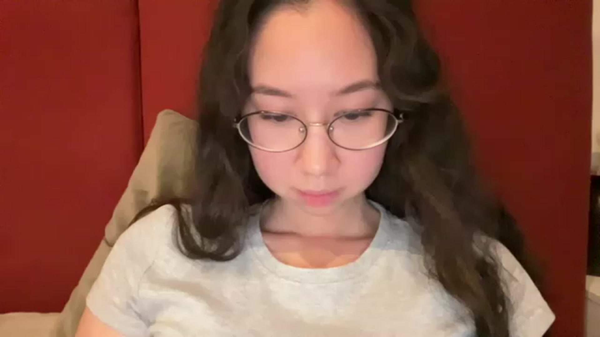 Gallery image thumbnail from cute_asian69's myfreecams stream on, 03/28/2023, 23:27 image 15 of 20
