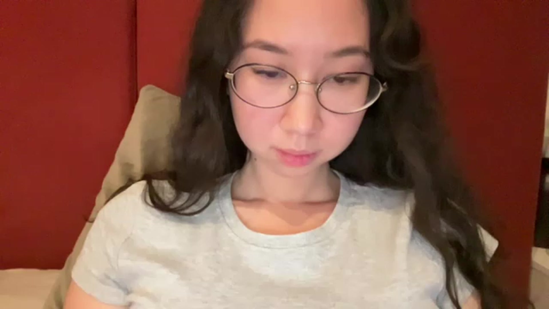 Gallery image thumbnail from cute_asian69's myfreecams stream on, 03/28/2023, 23:27 image 14 of 20