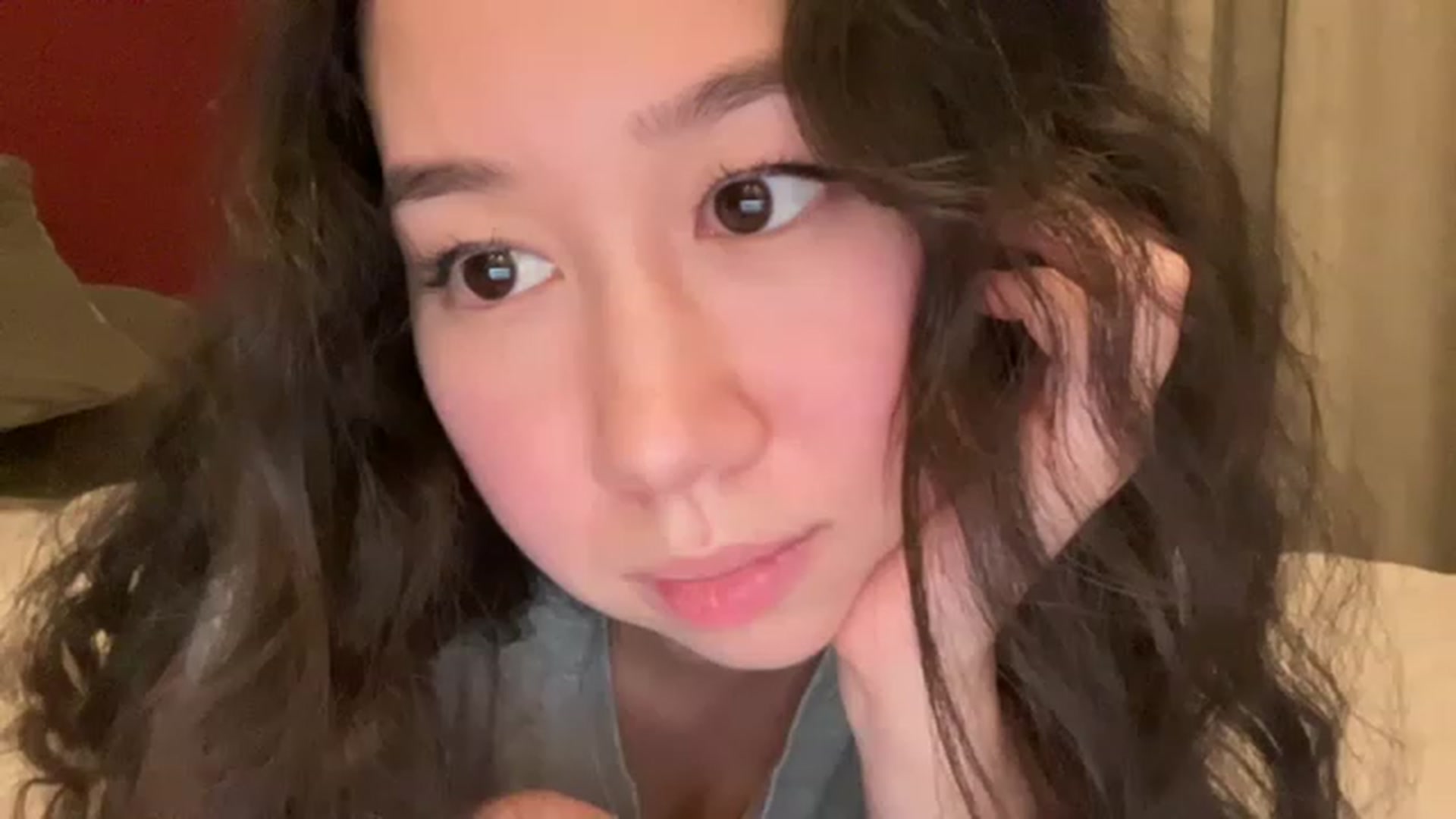 Gallery image thumbnail from cute_asian69's myfreecams stream on, 03/29/2023, 01:01 image 16 of 20