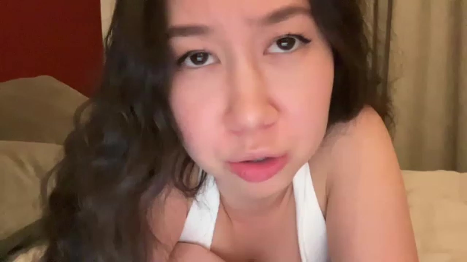 Gallery image thumbnail from cute_asian69's myfreecams stream on, 03/30/2023, 23:14 image 14 of 20