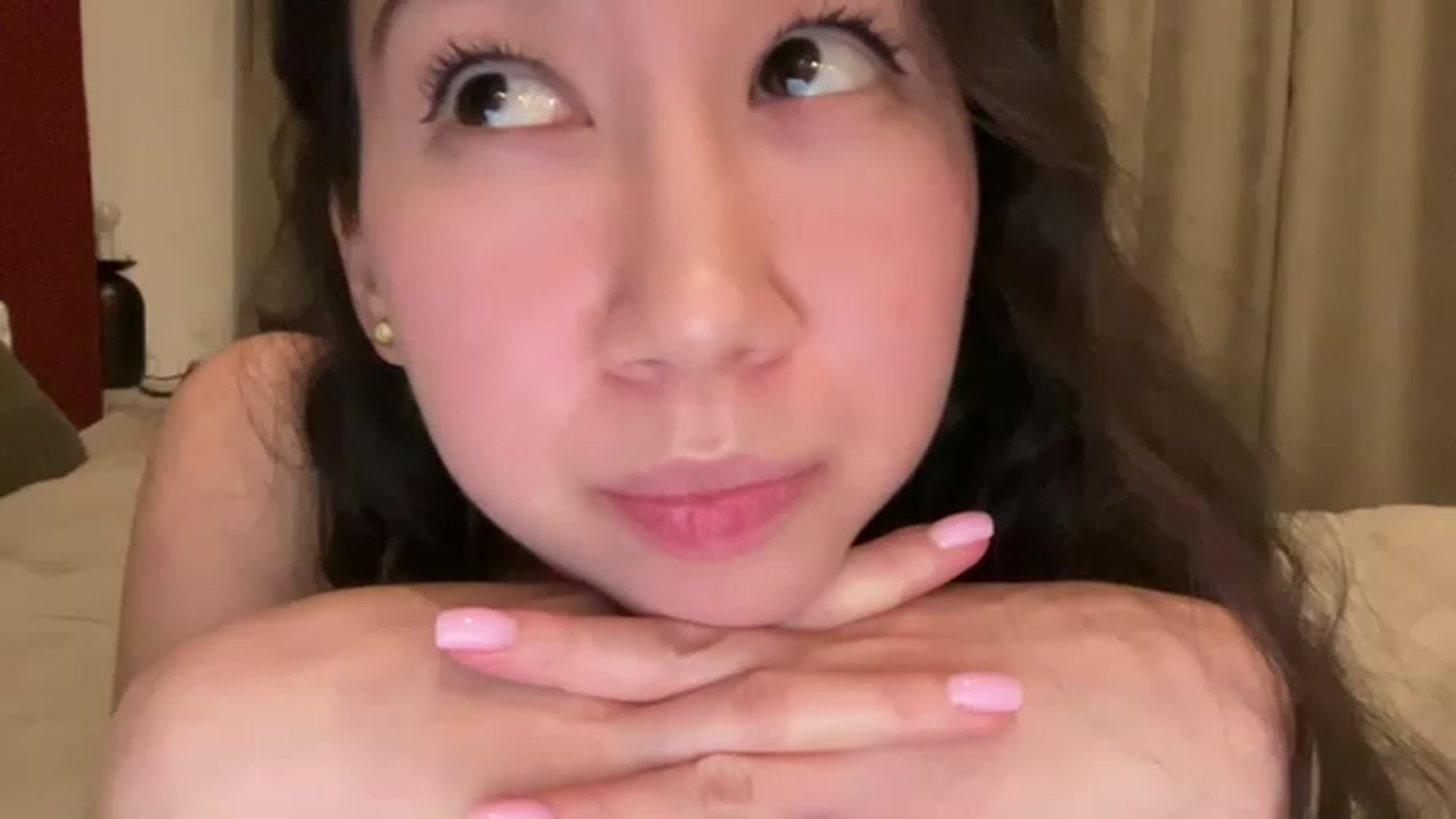 Gallery image thumbnail from cute_asian69's myfreecams stream on, 04/06/2023, 24:36 image 5 of 20