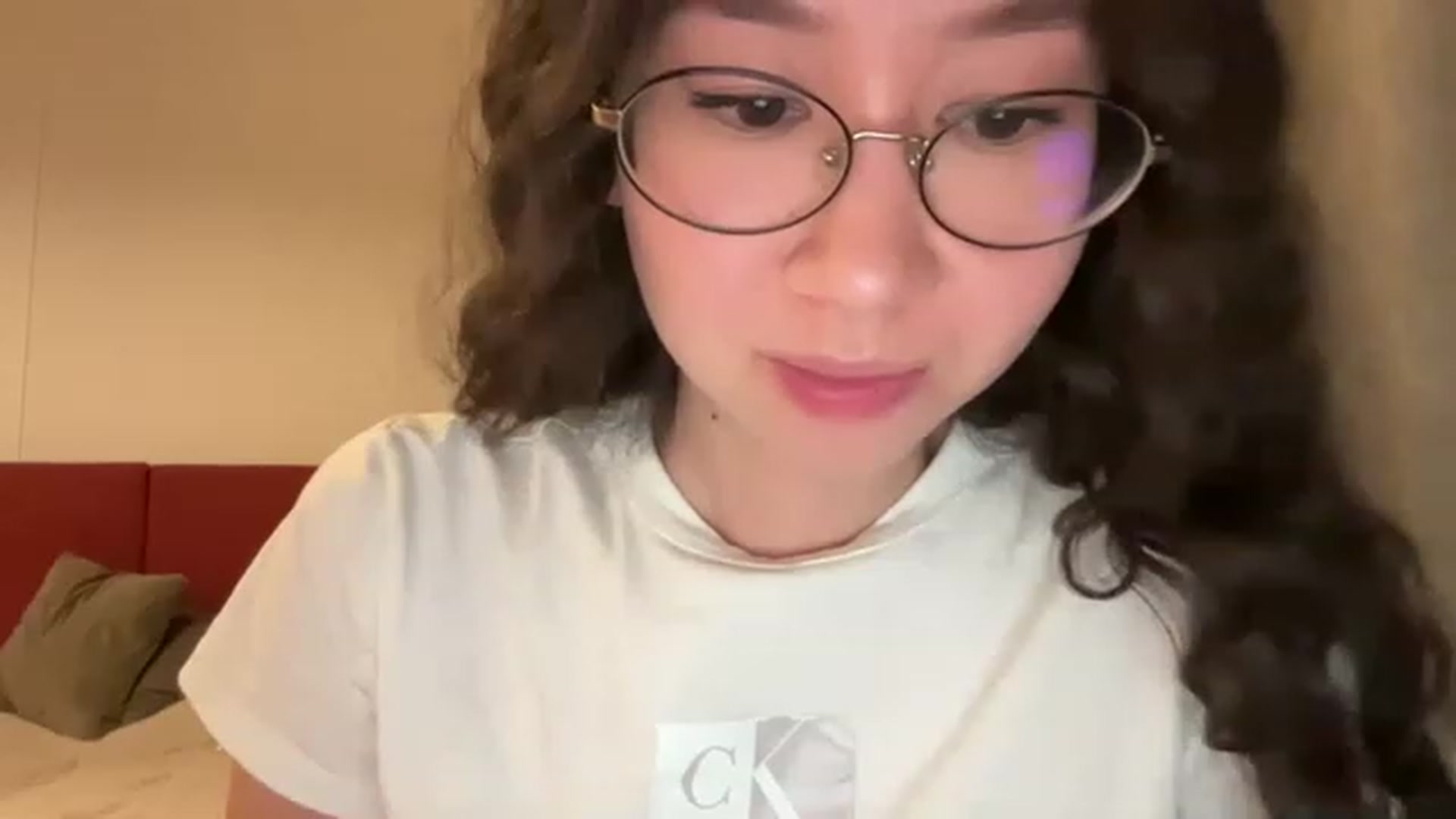 Gallery image thumbnail from cute_asian69's myfreecams stream on, 04/07/2023, 19:45 image 4 of 20