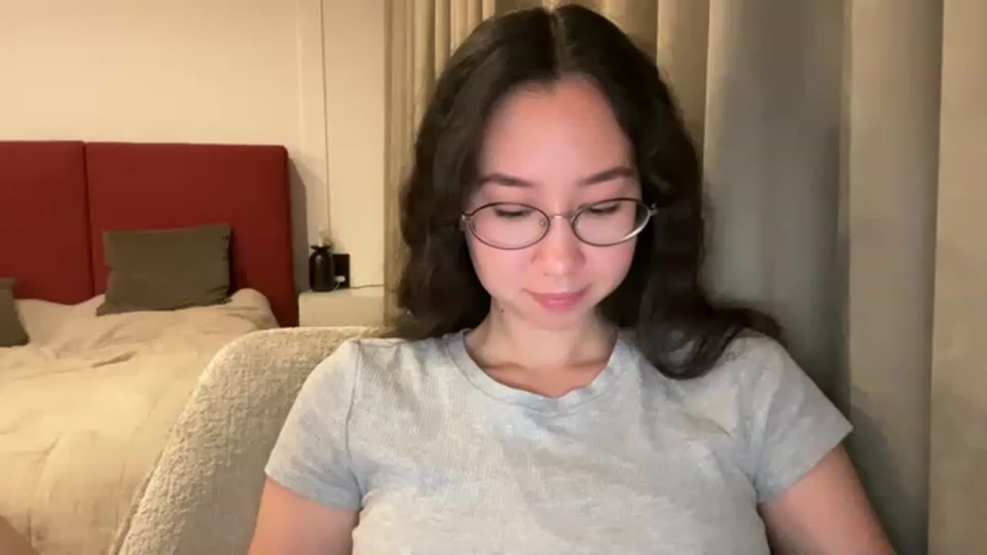 Gallery image thumbnail from cute_asian69's myfreecams stream on, 04/09/2023, 20:43 image 19 of 20