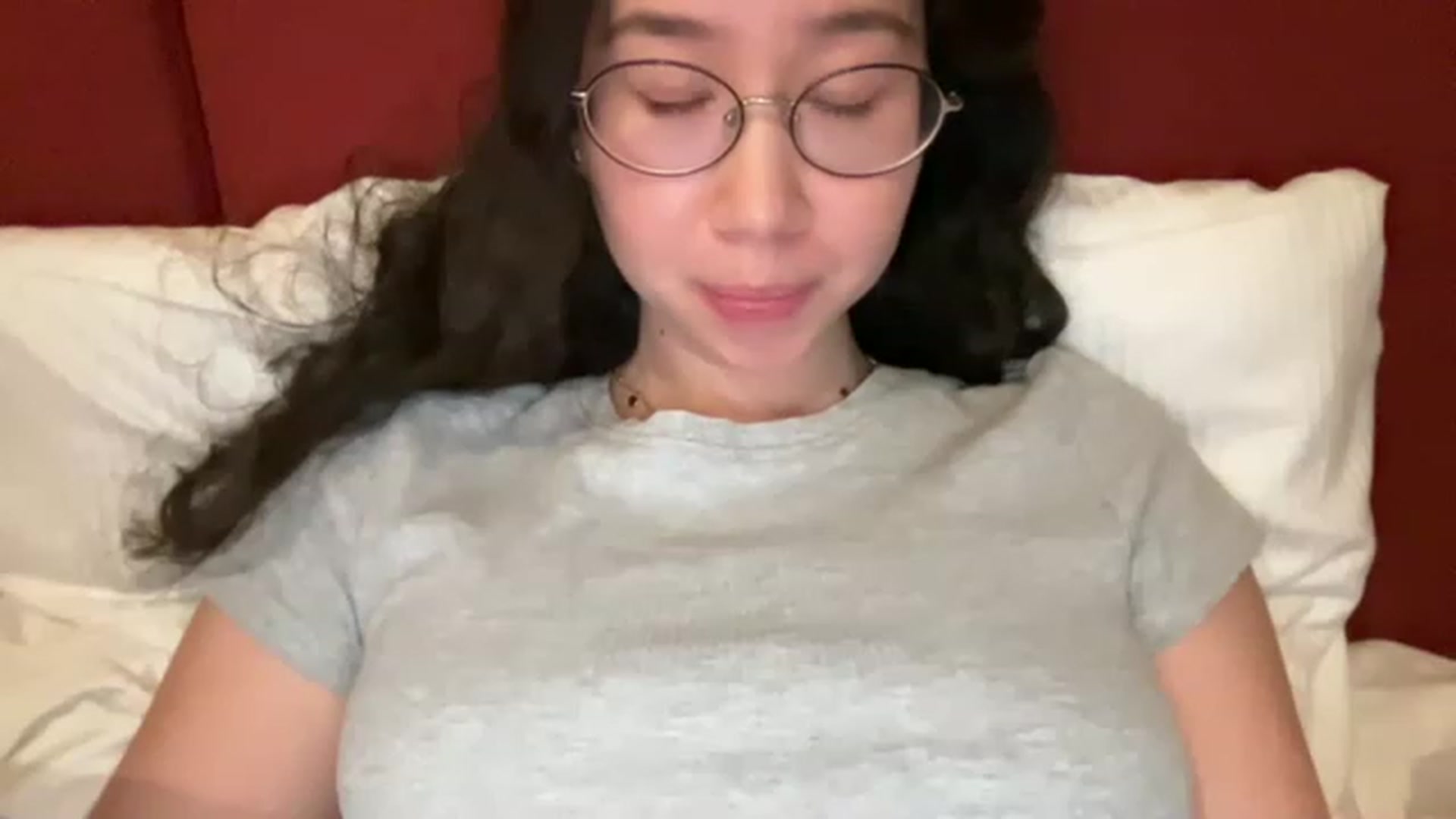 Gallery image thumbnail from cute_asian69's myfreecams stream on, 04/23/2023, 02:20 image 10 of 20