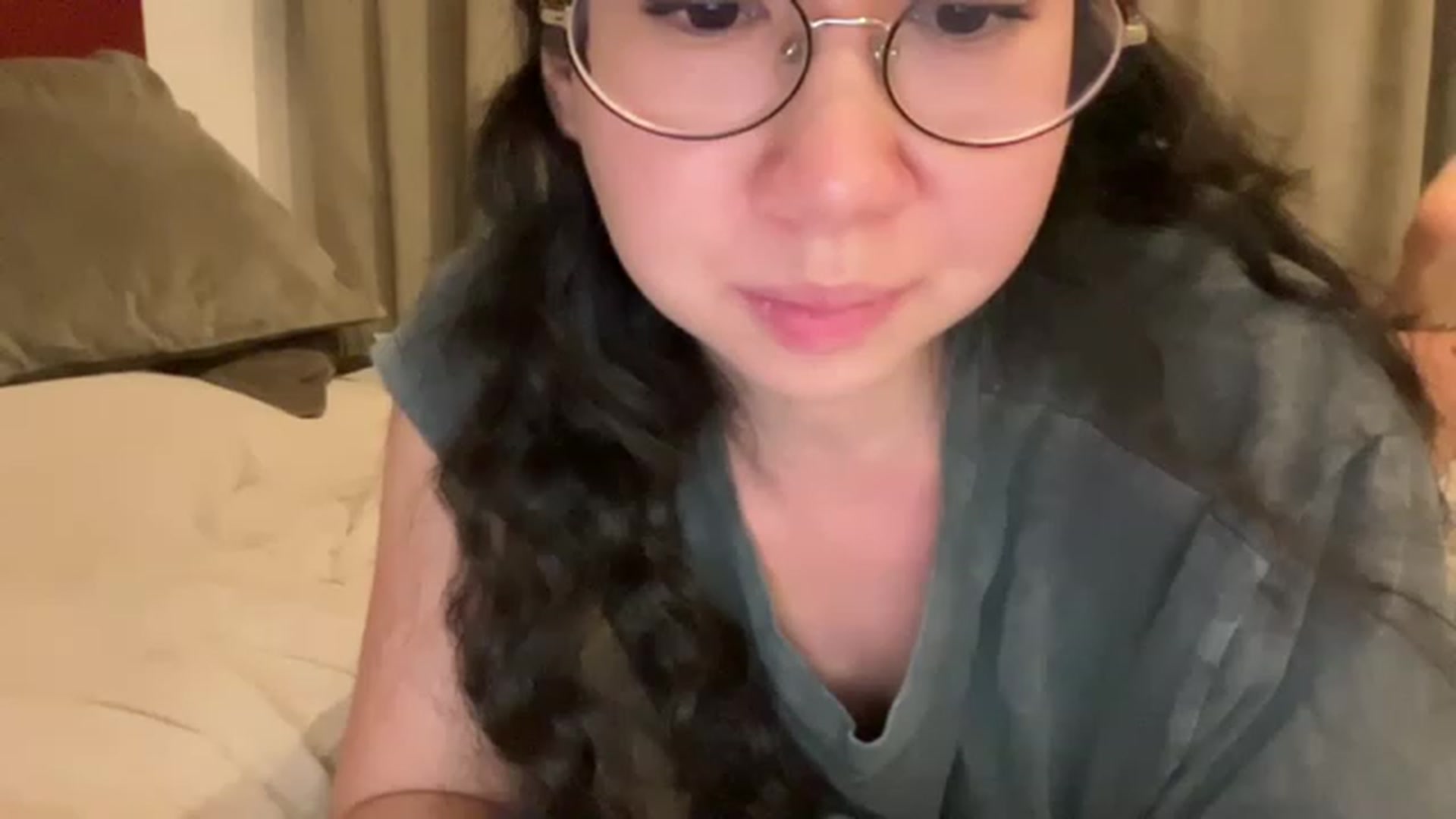 Gallery image thumbnail from cute_asian69's myfreecams stream on, 04/25/2023, 24:01 image 8 of 20