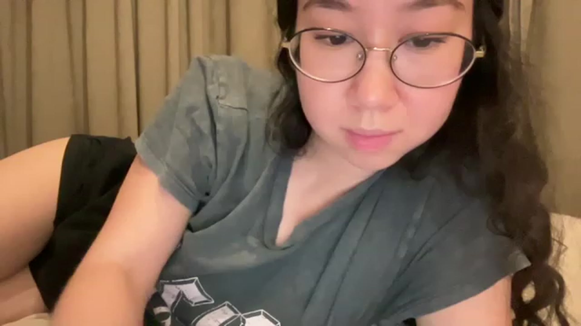 Gallery image thumbnail from cute_asian69's myfreecams stream on, 04/25/2023, 24:51 image 20 of 20