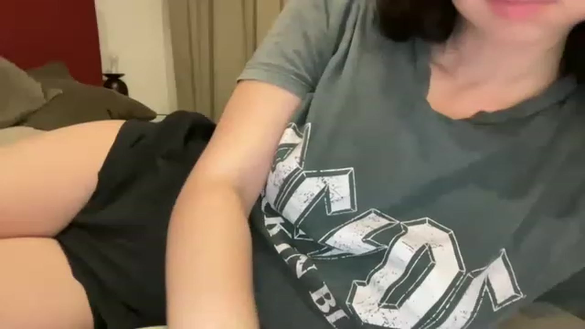 Gallery image thumbnail from cute_asian69's myfreecams stream on, 04/25/2023, 24:51 image 3 of 20