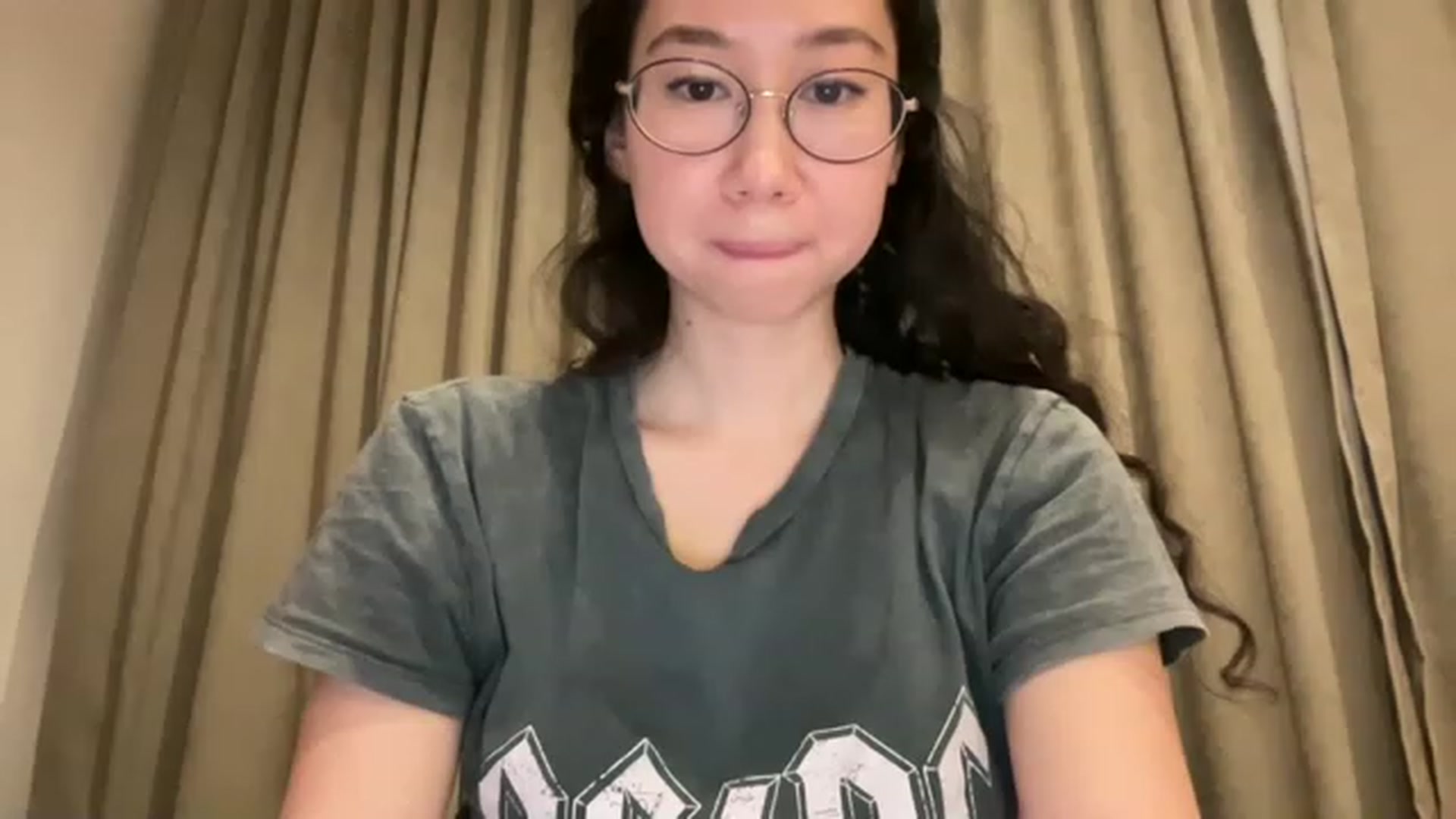 Gallery image thumbnail from cute_asian69's myfreecams stream on, 04/25/2023, 01:15 image 2 of 20