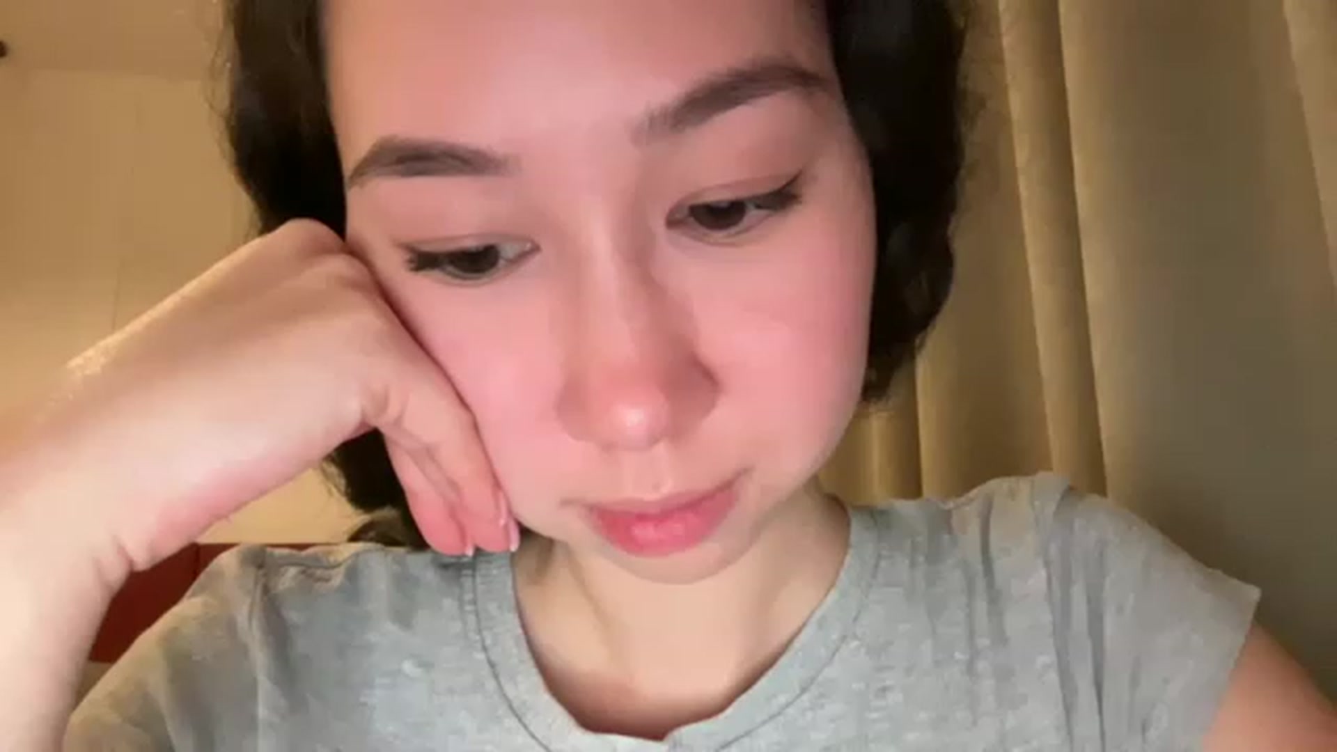 Gallery image thumbnail from cute_asian69's myfreecams stream on, 04/30/2023, 01:16 image 7 of 20
