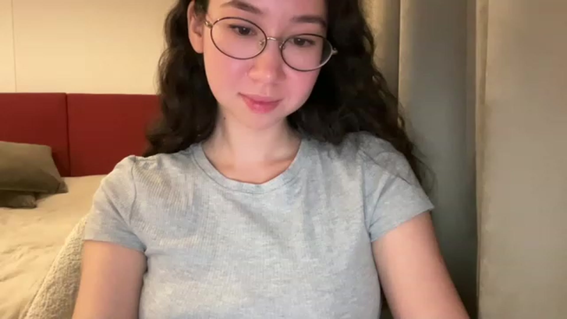 Gallery image thumbnail from cute_asian69's myfreecams stream on, 04/30/2023, 01:16 image 18 of 20