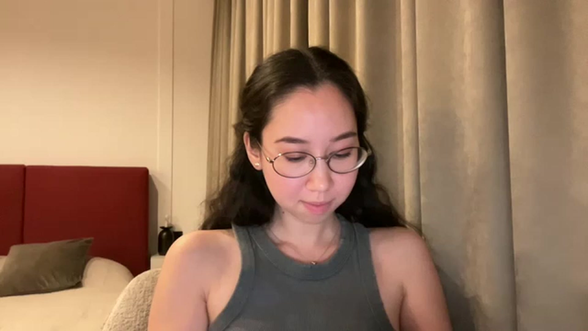 Gallery image thumbnail from cute_asian69's myfreecams stream on, 05/09/2023, 24:44 image 14 of 20