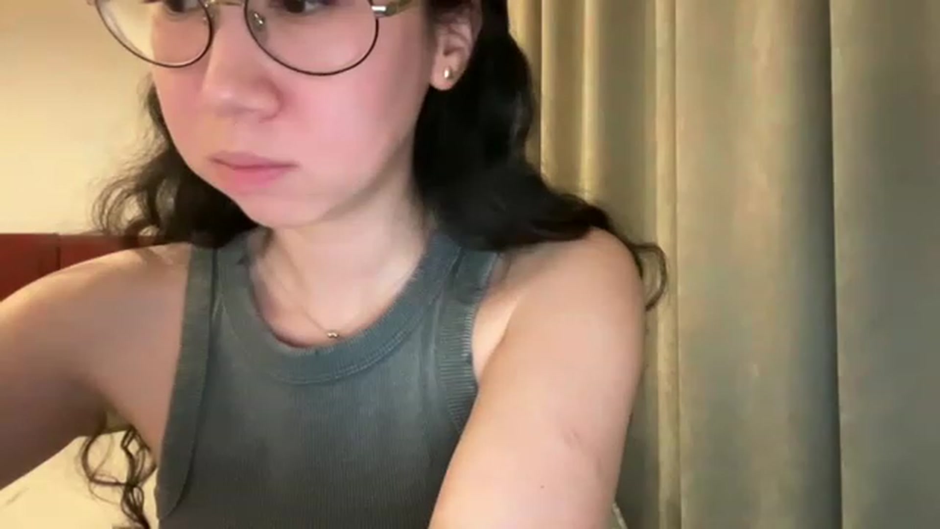 Gallery image thumbnail from cute_asian69's myfreecams stream on, 05/09/2023, 24:44 image 6 of 20