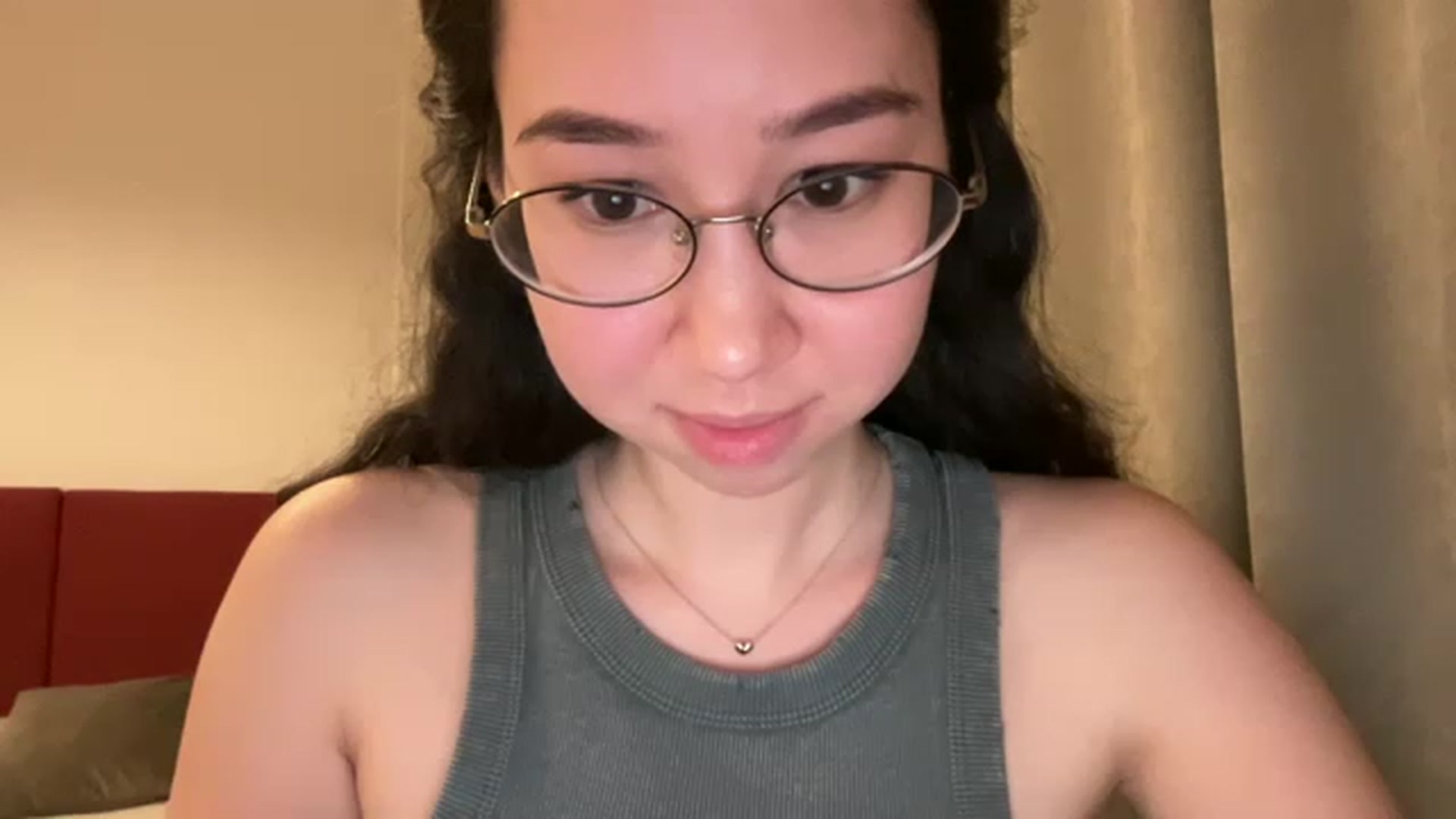 Gallery image thumbnail from cute_asian69's myfreecams stream on, 05/09/2023, 24:47 image 12 of 20