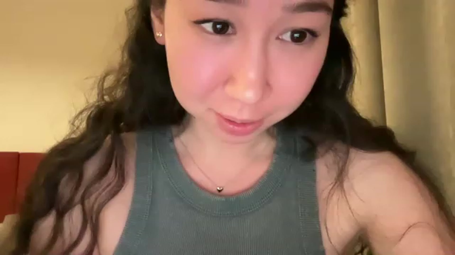 Gallery image thumbnail from cute_asian69's myfreecams stream on, 05/09/2023, 24:47 image 4 of 20