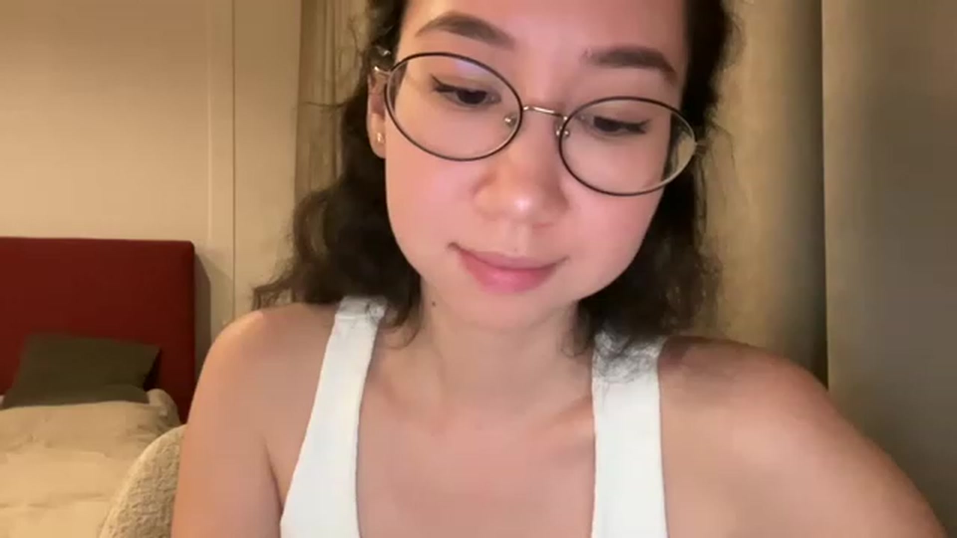 Gallery image thumbnail from cute_asian69's myfreecams stream on, 05/15/2023, 22:06 image 18 of 20
