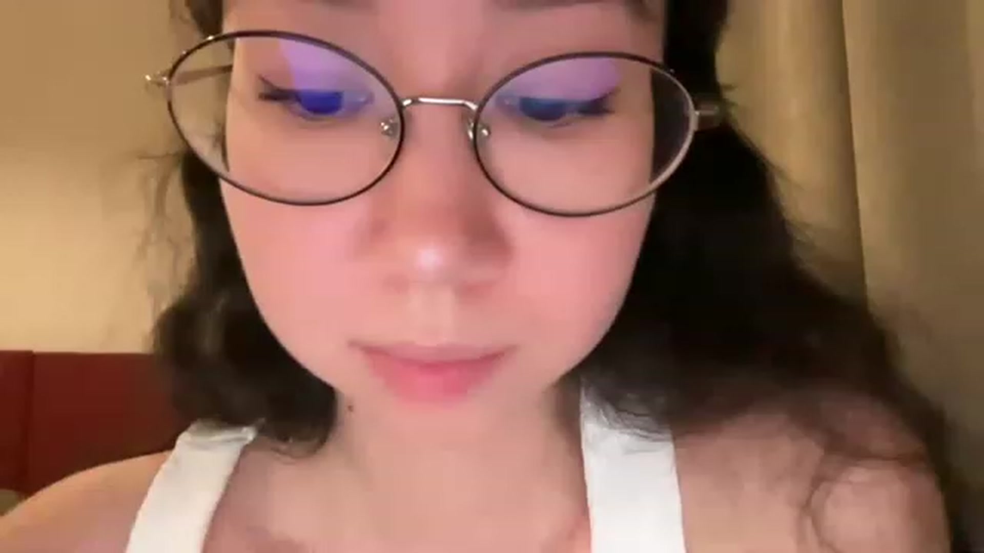 Gallery image thumbnail from cute_asian69's myfreecams stream on, 05/15/2023, 22:06 image 4 of 20