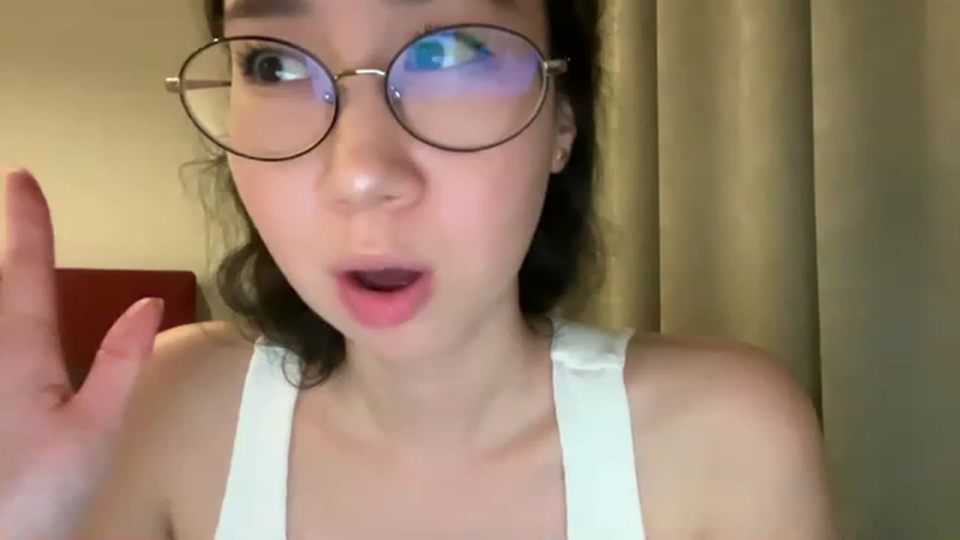Gallery image thumbnail from cute_asian69's myfreecams stream on, 05/15/2023, 22:06 image 14 of 20