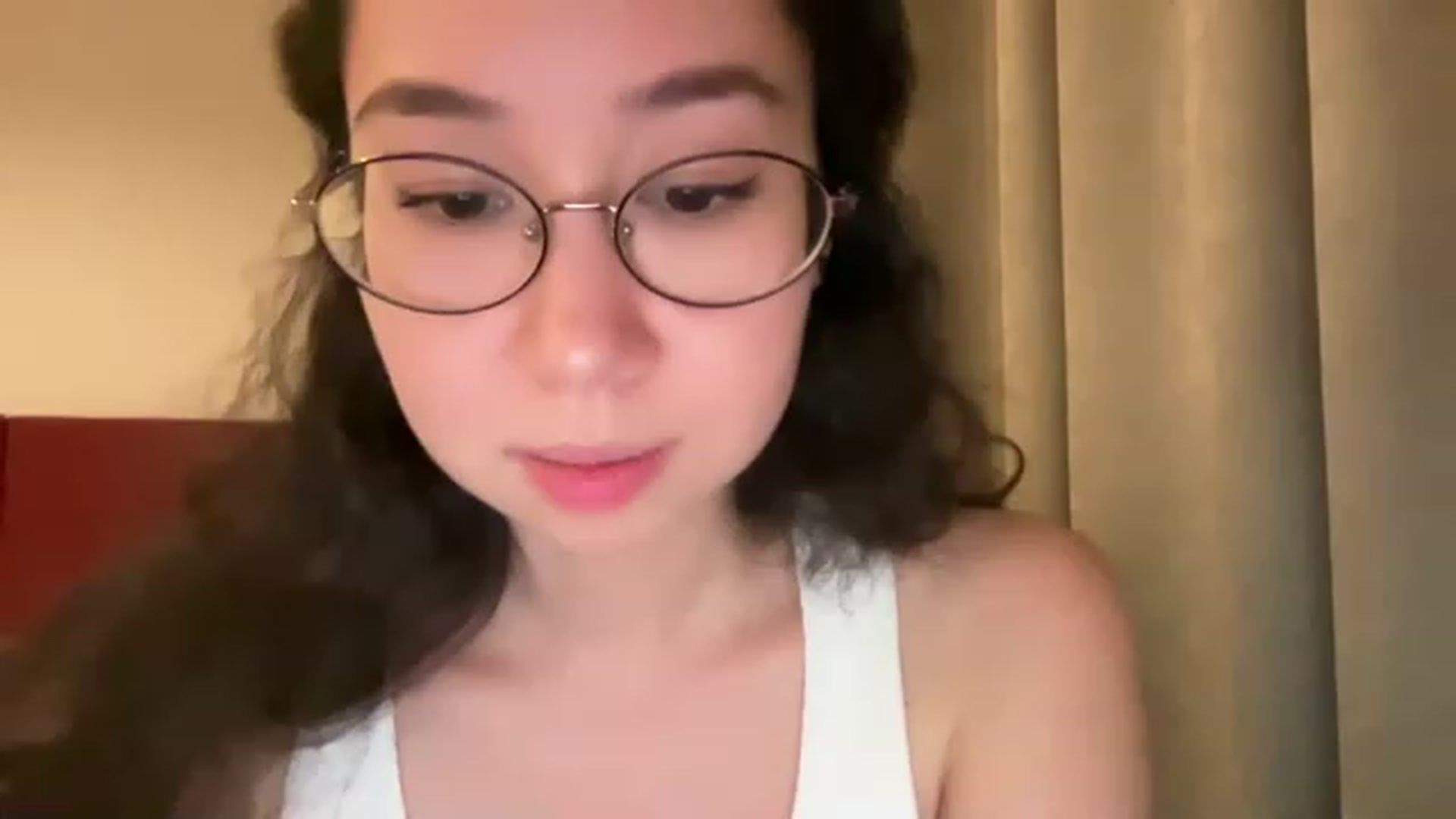 Gallery image thumbnail from cute_asian69's myfreecams stream on, 05/16/2023, 24:52 image 1 of 20