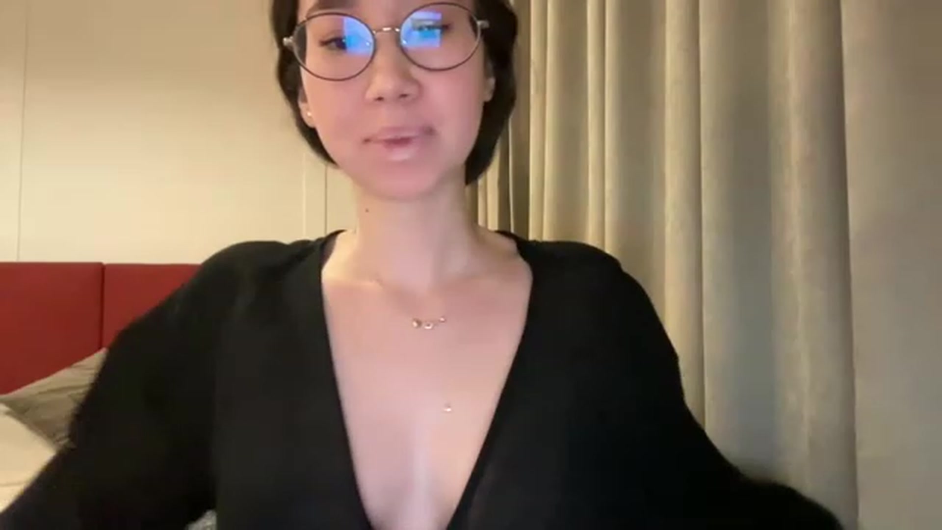 Gallery image thumbnail from cute_asian69's myfreecams stream on, 05/19/2023, 01:54 image 8 of 20