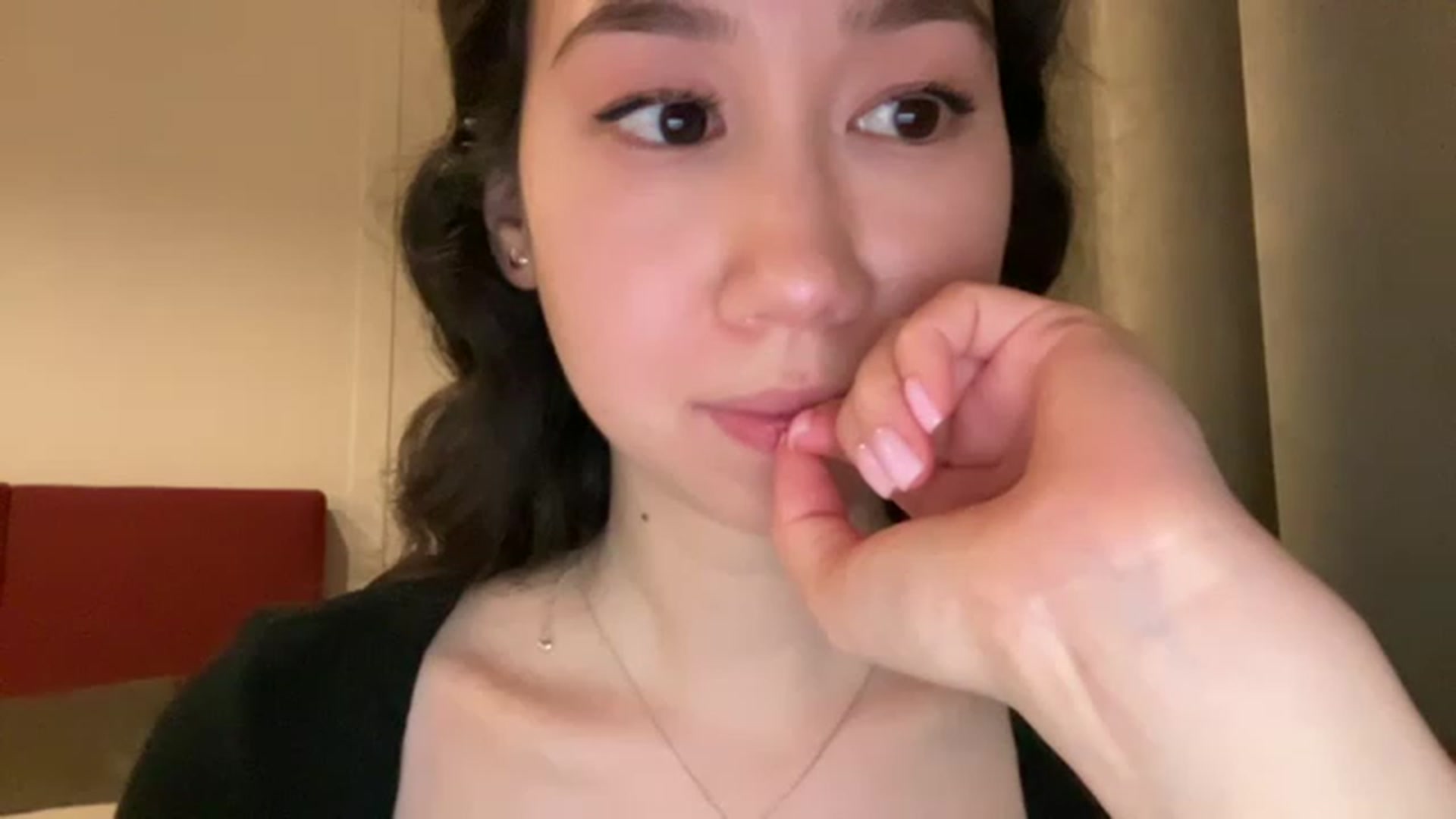 Gallery image thumbnail from cute_asian69's myfreecams stream on, 05/19/2023, 23:19 image 13 of 20