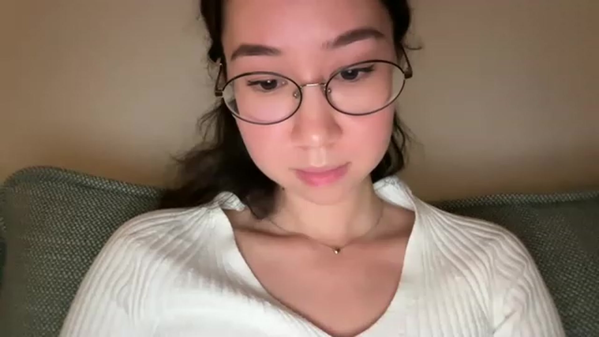 Gallery image thumbnail from cute_asian69's myfreecams stream on, 05/31/2023, 24:16 image 19 of 20