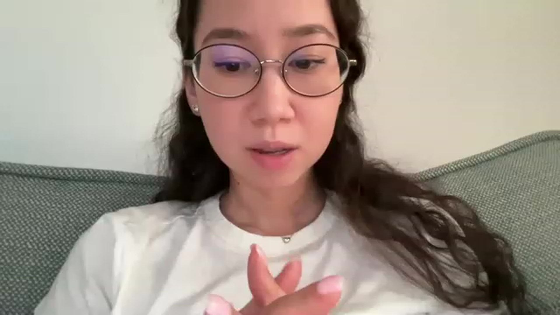 Gallery image thumbnail from cute_asian69's myfreecams stream on, 06/05/2023, 03:50 image 18 of 20