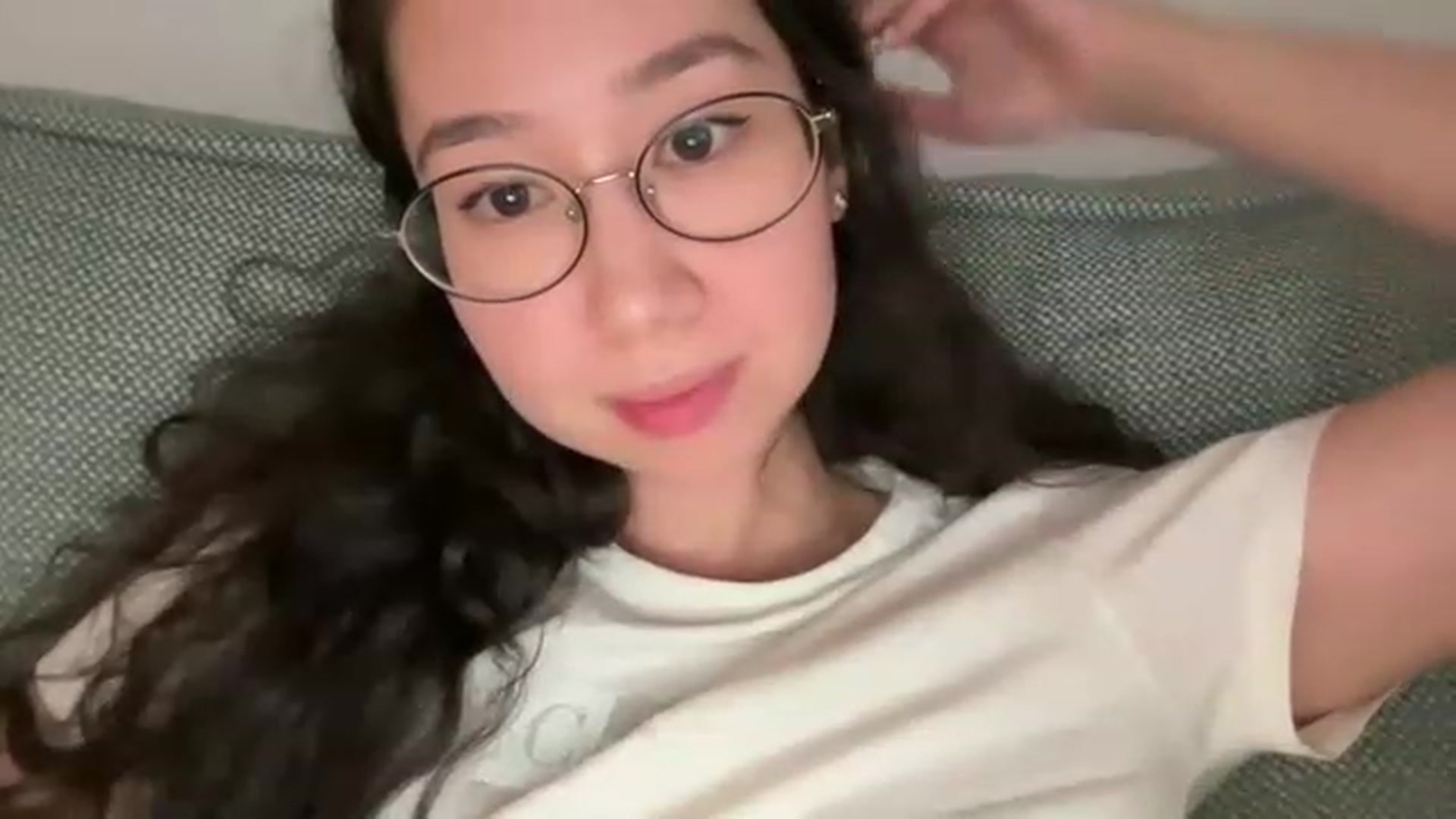 Gallery image thumbnail from cute_asian69's myfreecams stream on, 06/05/2023, 03:50 image 16 of 20