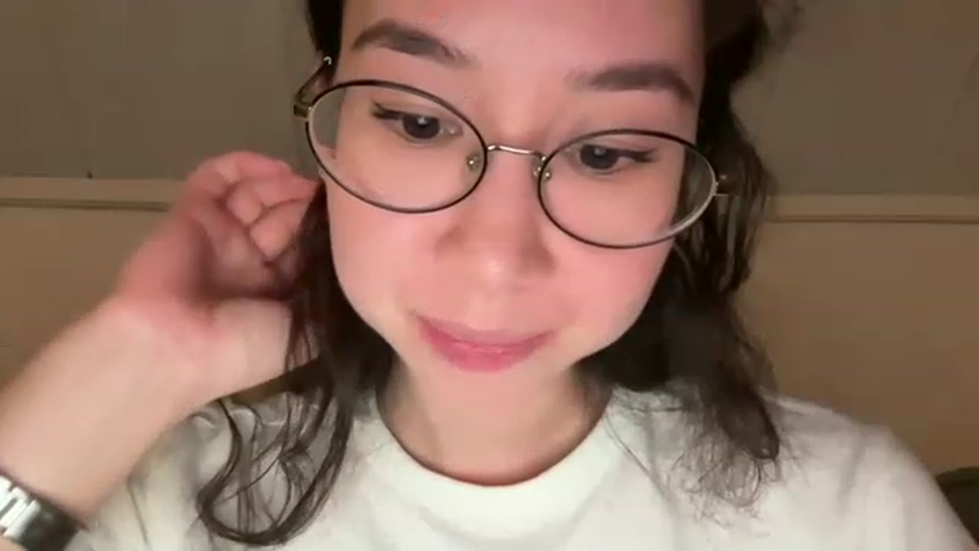Gallery image thumbnail from cute_asian69's myfreecams stream on, 06/05/2023, 03:50 image 14 of 20