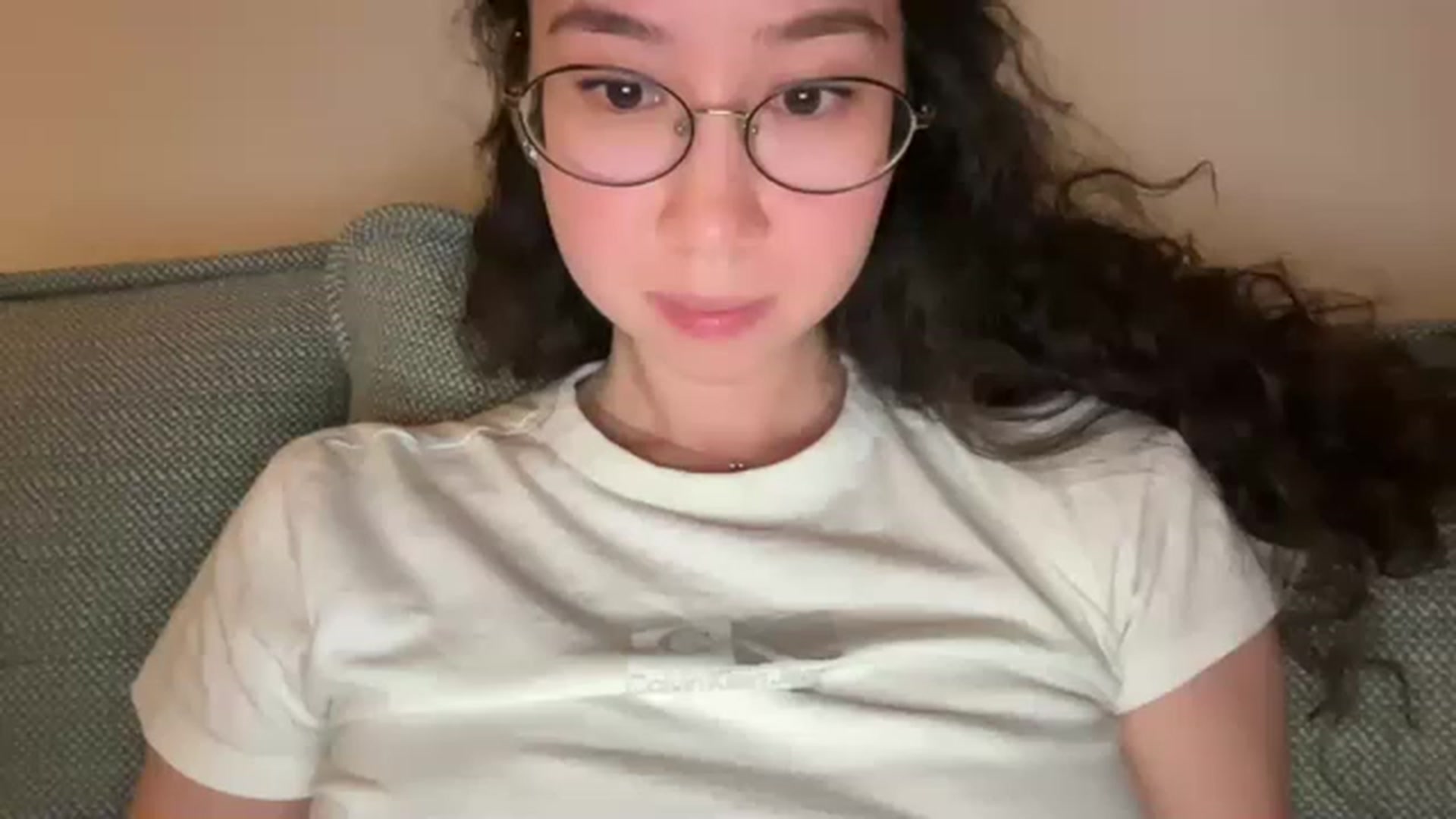 Gallery image thumbnail from cute_asian69's myfreecams stream on, 06/05/2023, 03:50 image 2 of 20