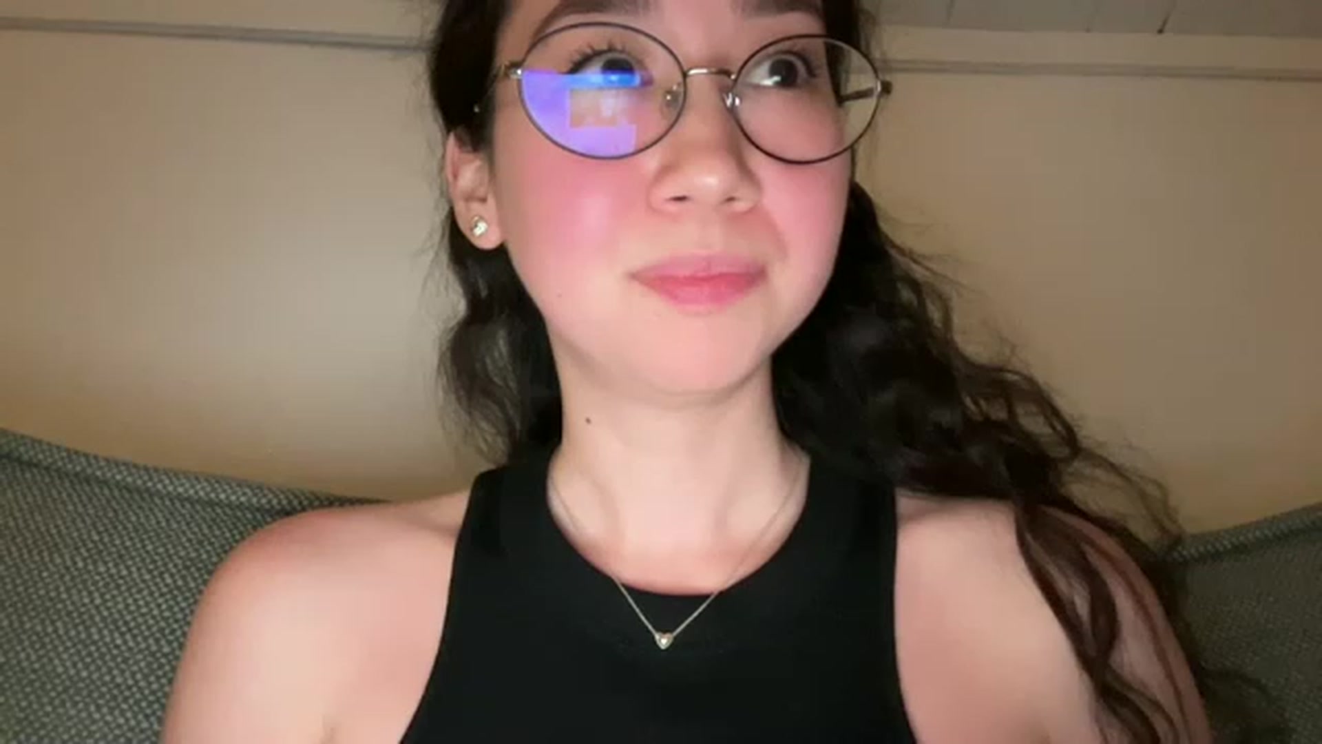 Gallery image thumbnail from cute_asian69's myfreecams stream on, 06/07/2023, 23:45 image 12 of 20