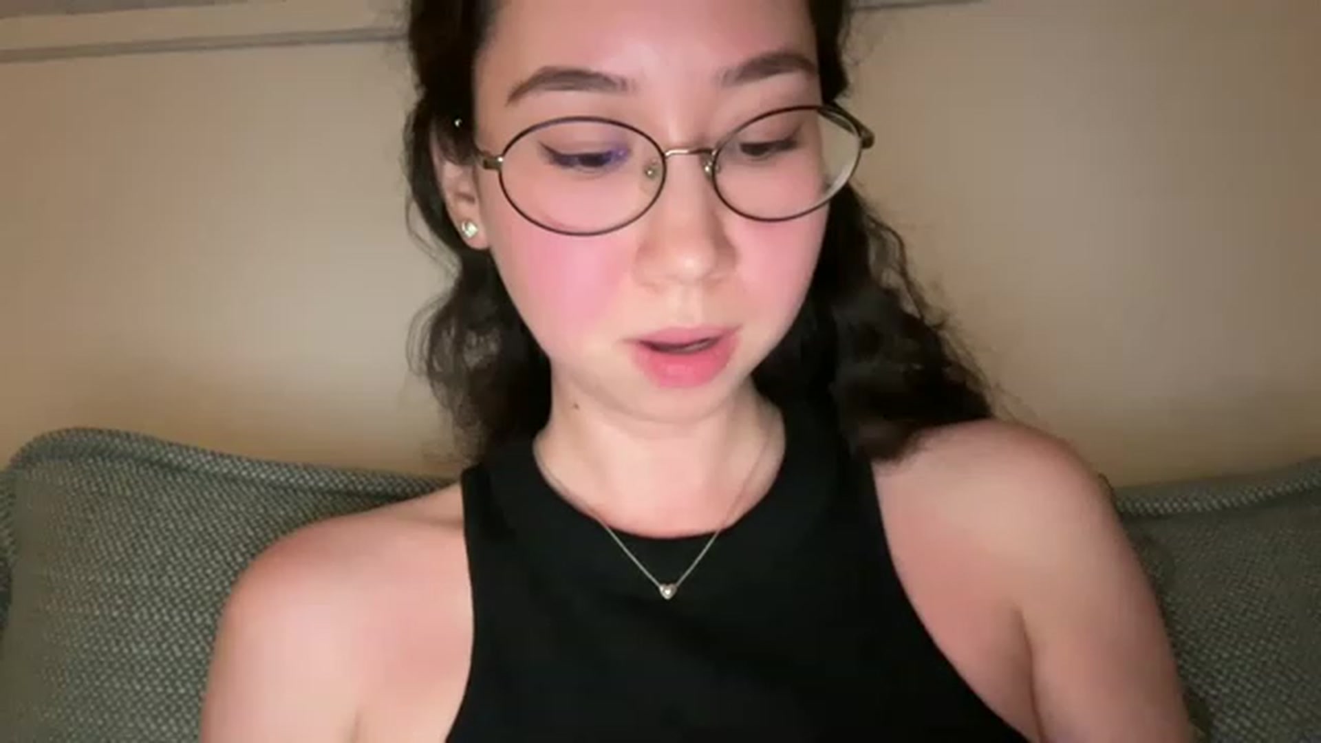 Gallery image thumbnail from cute_asian69's myfreecams stream on, 06/07/2023, 23:45 image 4 of 20