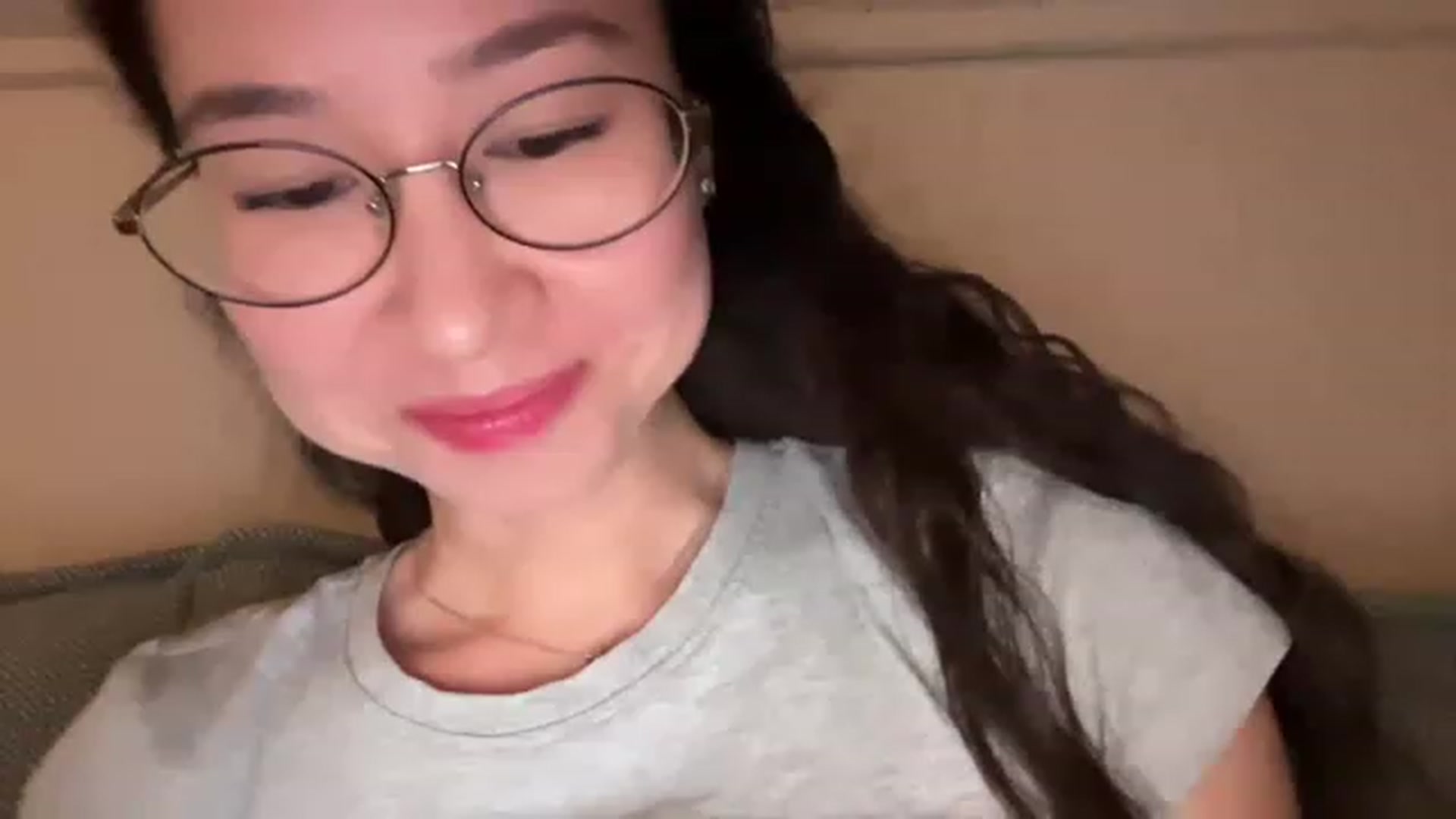 Gallery image thumbnail from cute_asian69's myfreecams stream on, 06/11/2023, 22:04 image 11 of 20