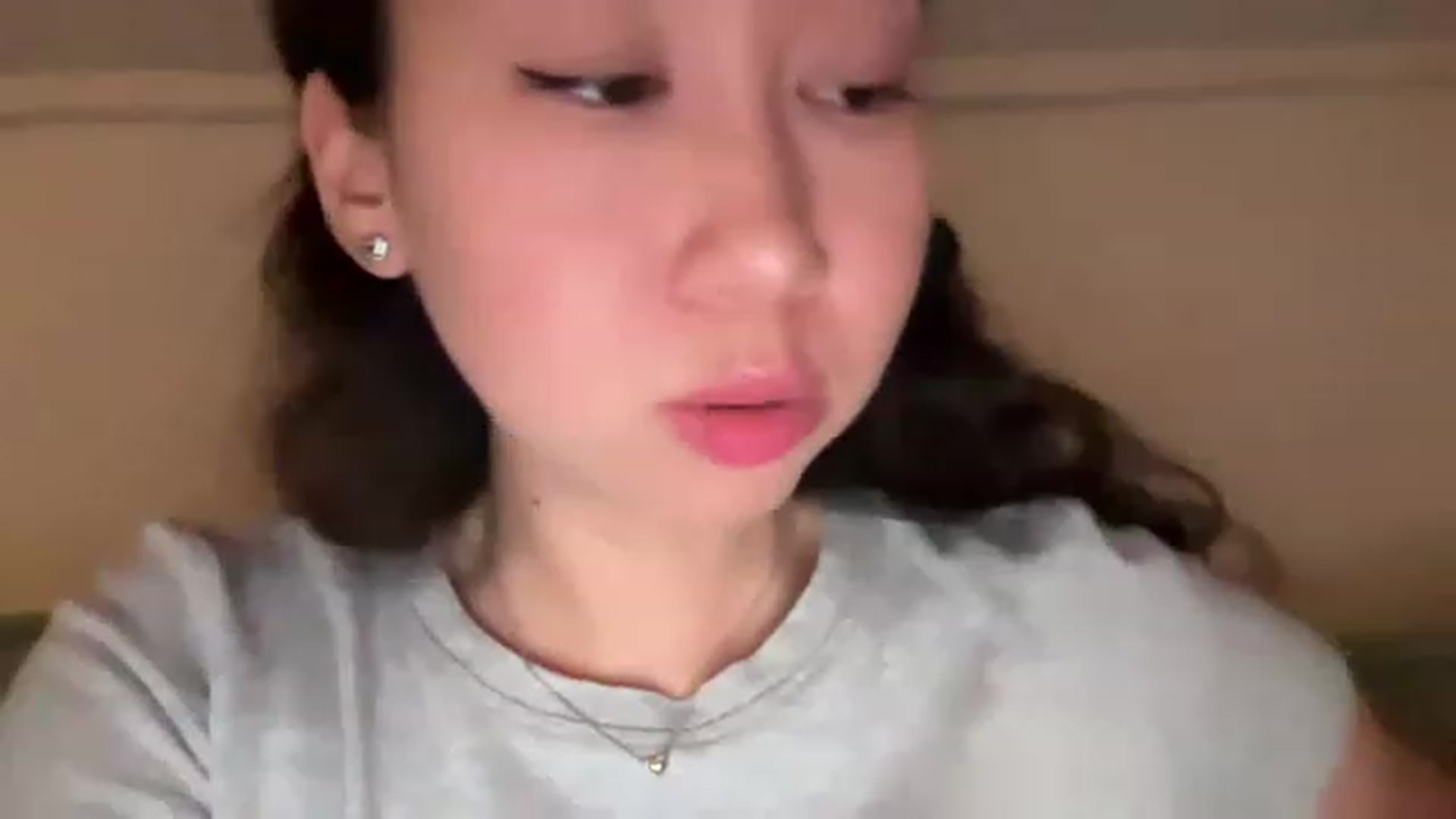 Gallery image thumbnail from cute_asian69's myfreecams stream on, 06/11/2023, 22:04 image 6 of 20