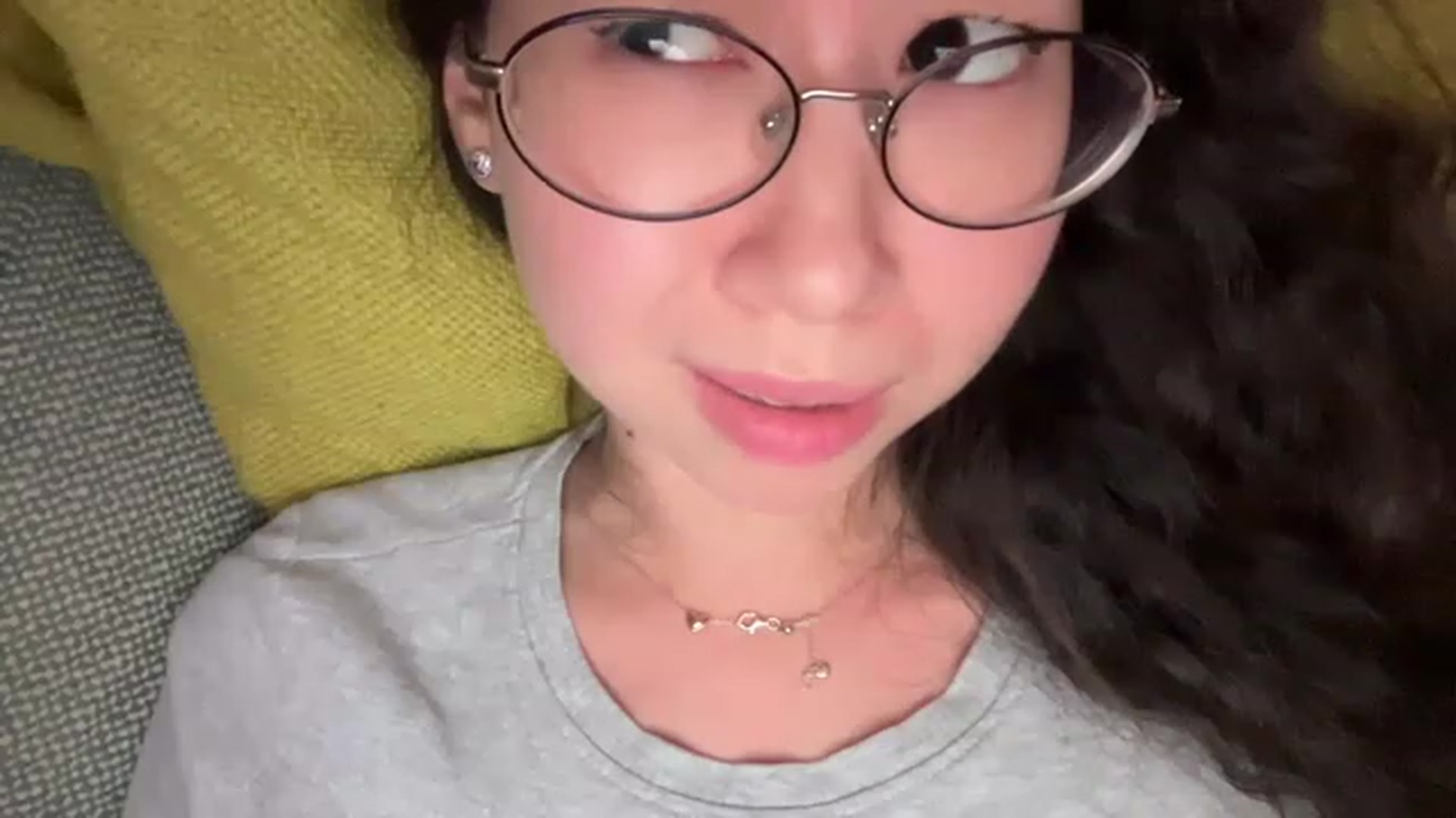 Gallery image thumbnail from cute_asian69's myfreecams stream on, 06/12/2023, 02:06 image 15 of 20