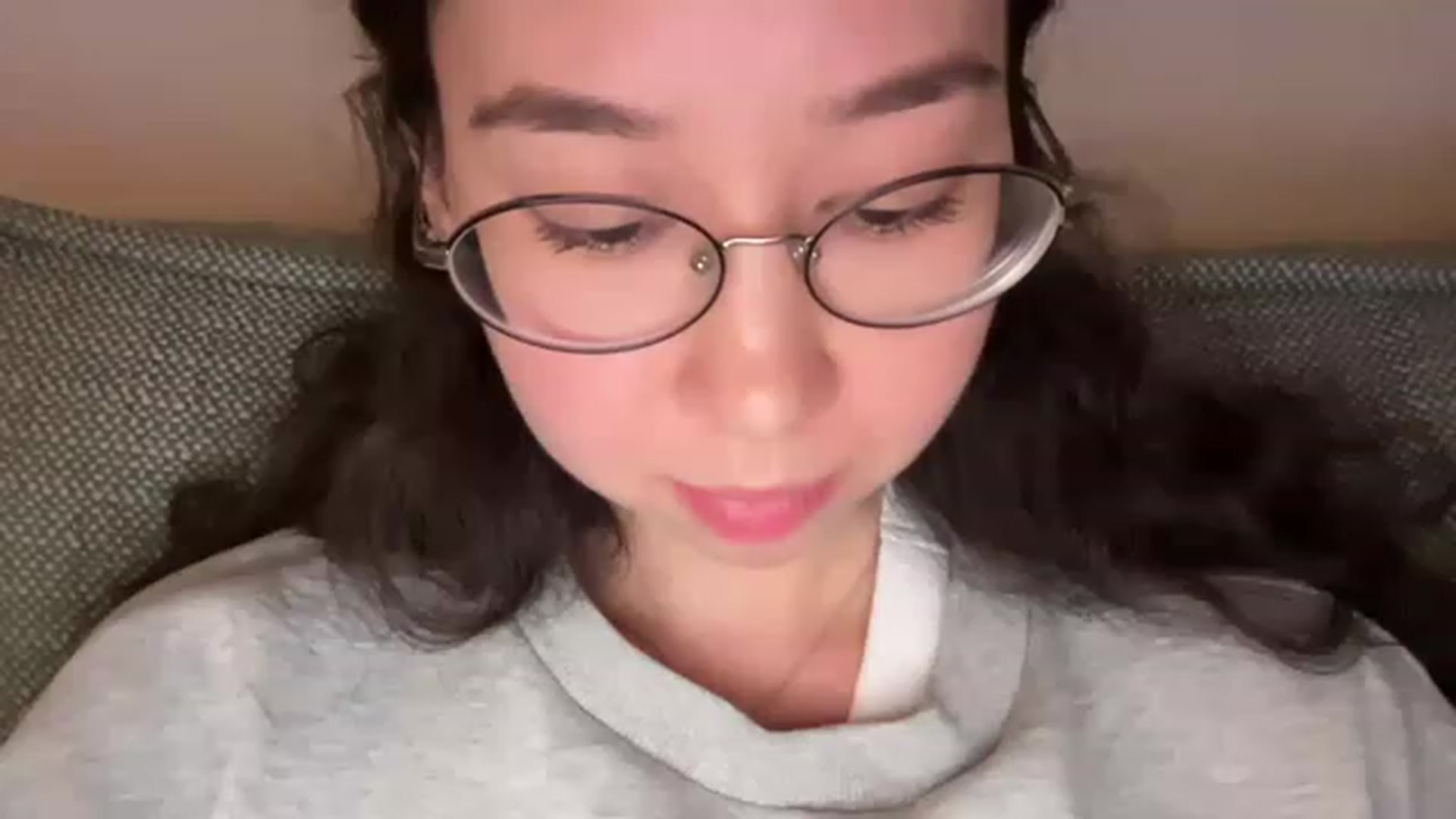 Gallery image thumbnail from cute_asian69's myfreecams stream on, 06/13/2023, 23:56 image 12 of 20