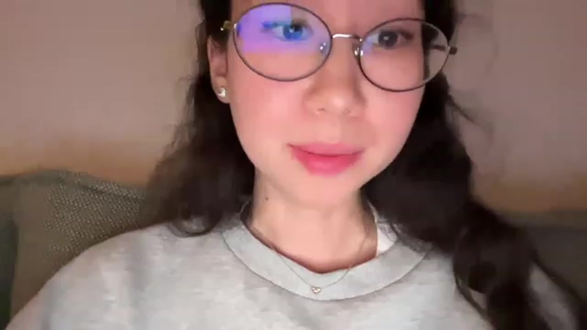 Gallery image thumbnail from cute_asian69's myfreecams stream on, 06/13/2023, 23:56 image 11 of 20