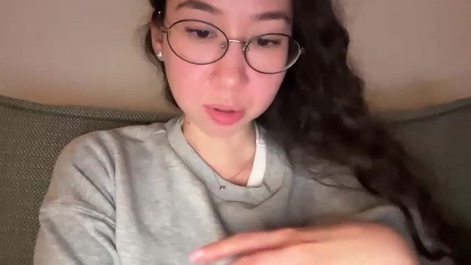 Gallery image thumbnail from cute_asian69's myfreecams stream on, 06/14/2023, 01:48 image 6 of 20