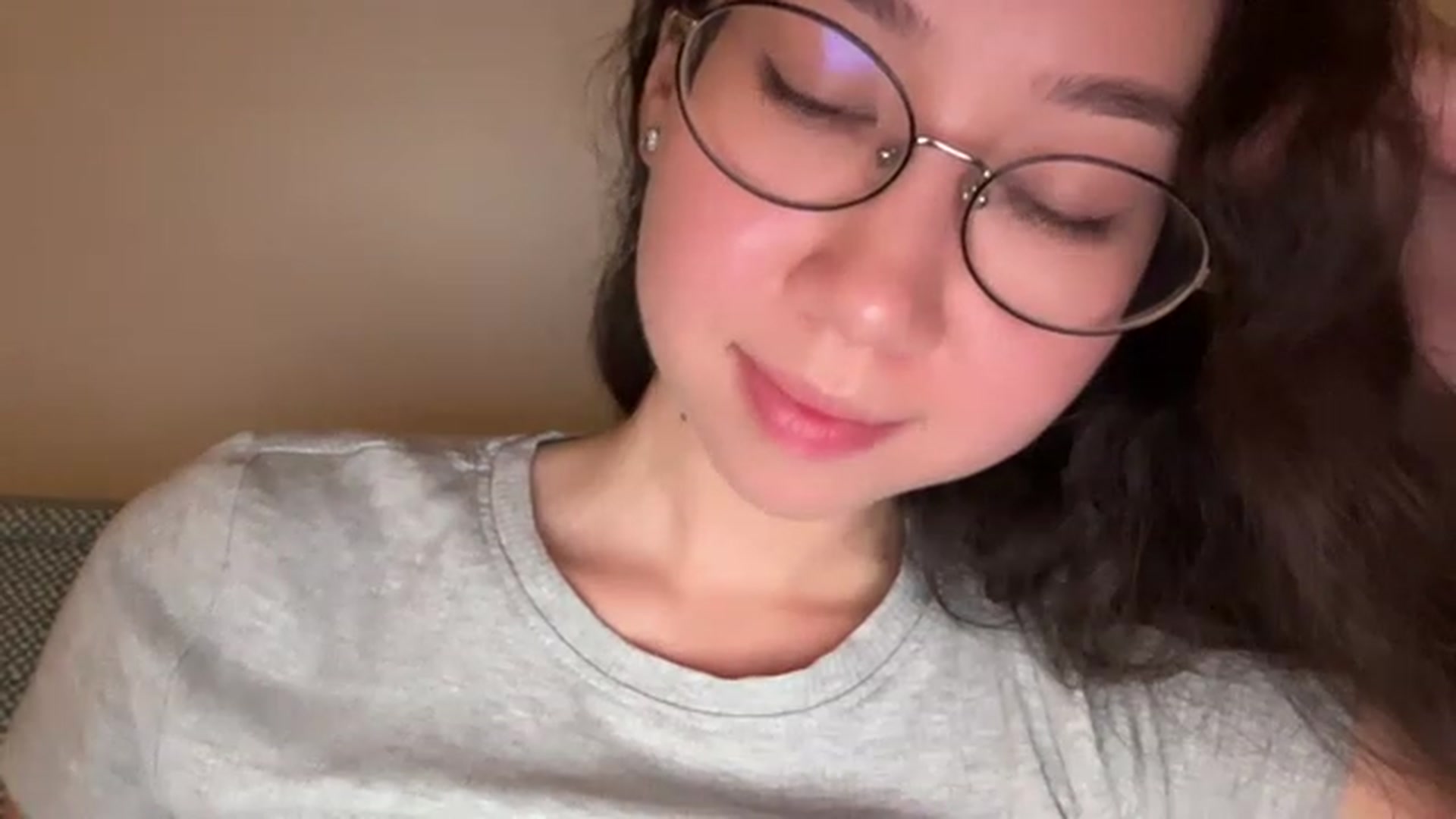 Gallery image thumbnail from cute_asian69's myfreecams stream on, 06/16/2023, 24:02 image 16 of 20