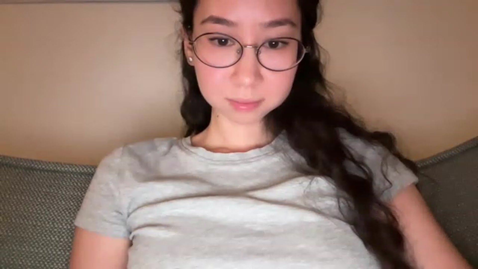 Gallery image thumbnail from cute_asian69's myfreecams stream on, 06/16/2023, 24:02 image 6 of 20