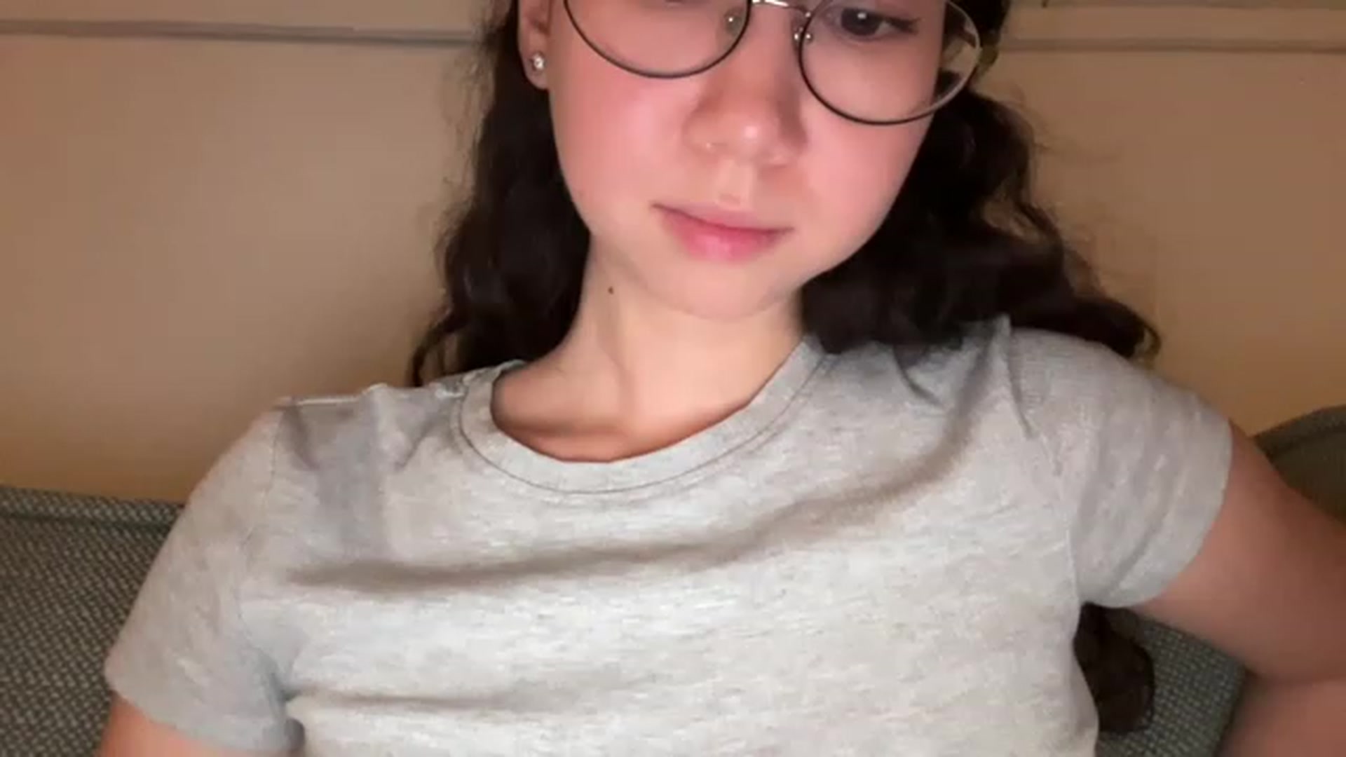 Gallery image thumbnail from cute_asian69's myfreecams stream on, 06/16/2023, 01:43 image 6 of 20