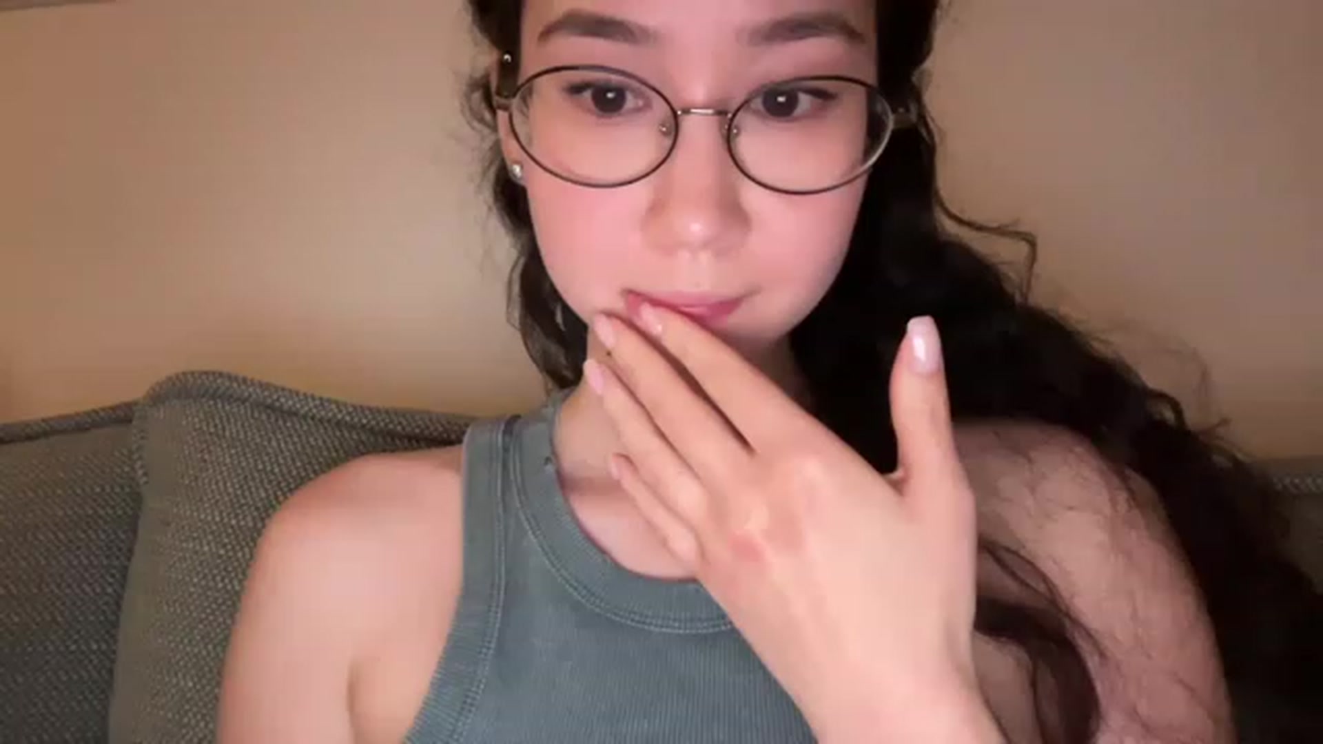 Gallery image thumbnail from cute_asian69's myfreecams stream on, 06/16/2023, 21:20 image 7 of 20