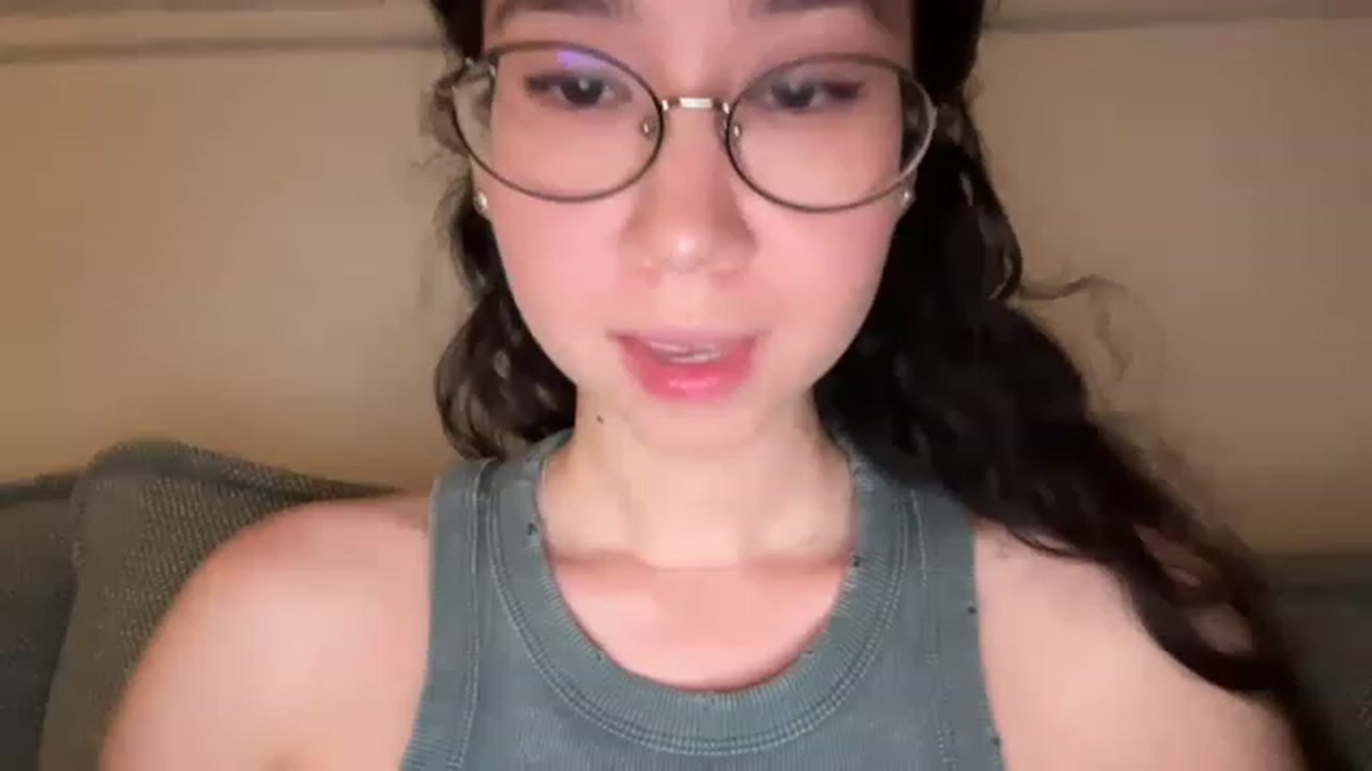 Gallery image thumbnail from cute_asian69's myfreecams stream on, 06/16/2023, 21:20 image 6 of 20