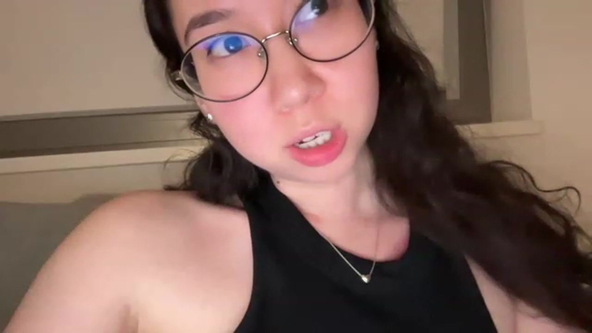 Gallery image thumbnail from cute_asian69's myfreecams stream on, 06/25/2023, 01:51 image 14 of 20