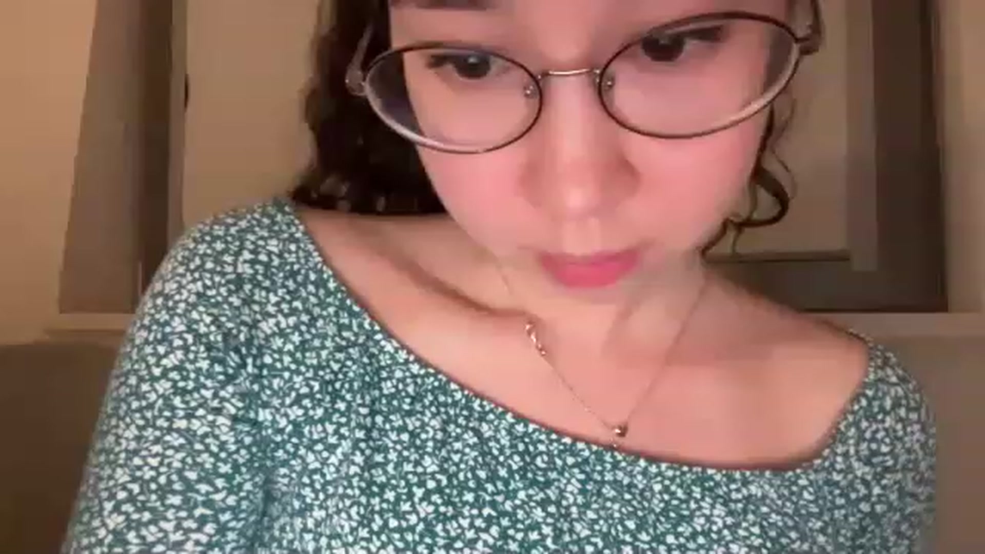 Gallery image thumbnail from cute_asian69's myfreecams stream on, 06/26/2023, 01:24 image 13 of 20